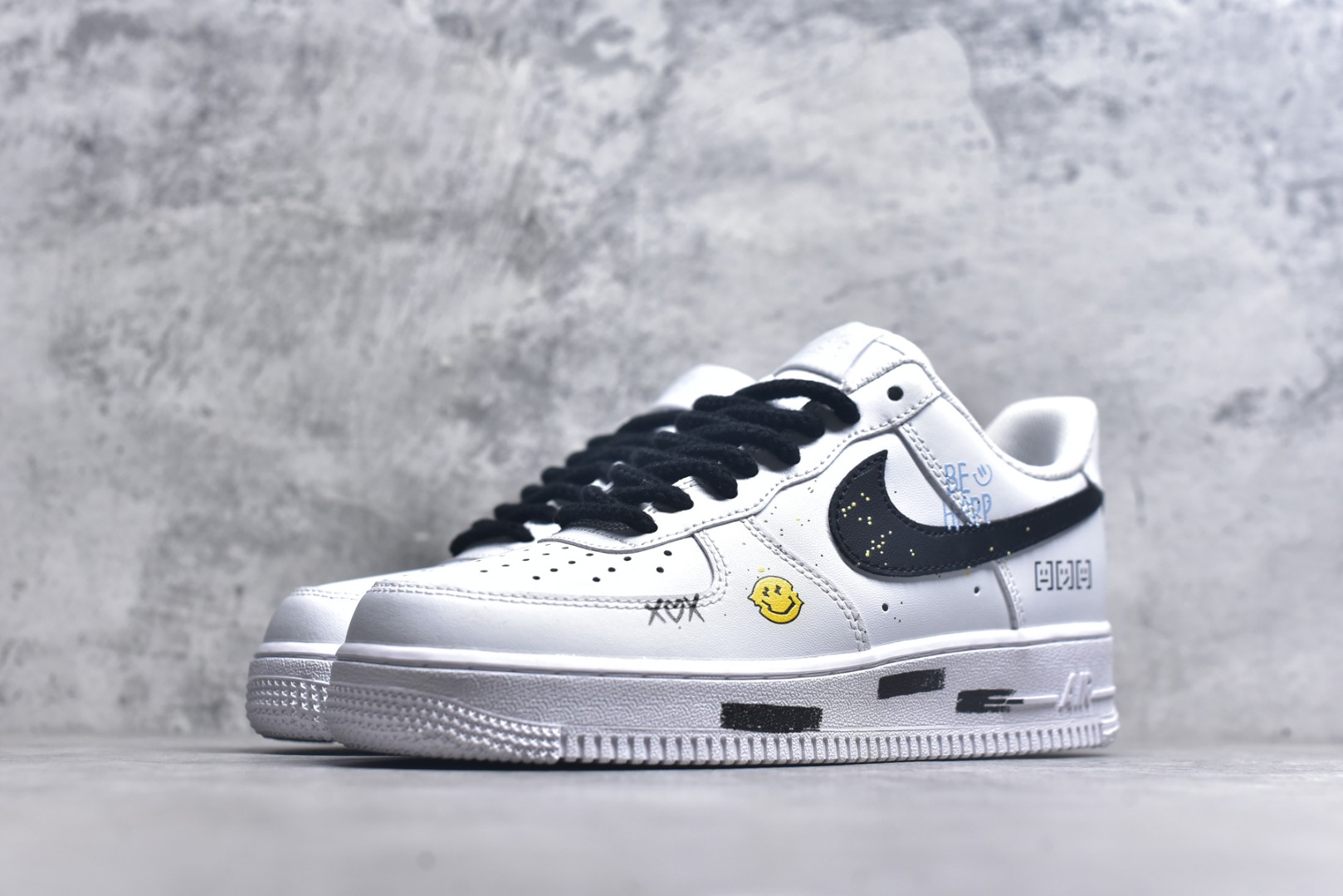 图片[2]-#Nike Air Force 1\’07 Low Vibe风 空军一号低帮休闲板鞋 ZH0316-104 #定制皮料 定制鞋盒 原楦原纸板 纯正空军版型 内置全掌气垫 尺码：36 36.5 37.5 38 38.5 39 40 40.5 41 42 42.5 43 44 44.5 45 9.D4-选品中心