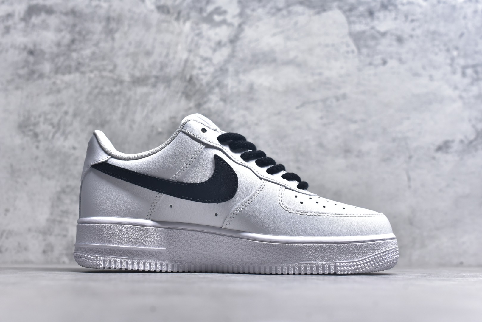 图片[3]-#Nike Air Force 1\’07 Low Vibe风 空军一号低帮休闲板鞋 ZH0316-104 #定制皮料 定制鞋盒 原楦原纸板 纯正空军版型 内置全掌气垫 尺码：36 36.5 37.5 38 38.5 39 40 40.5 41 42 42.5 43 44 44.5 45 9.D4-选品中心