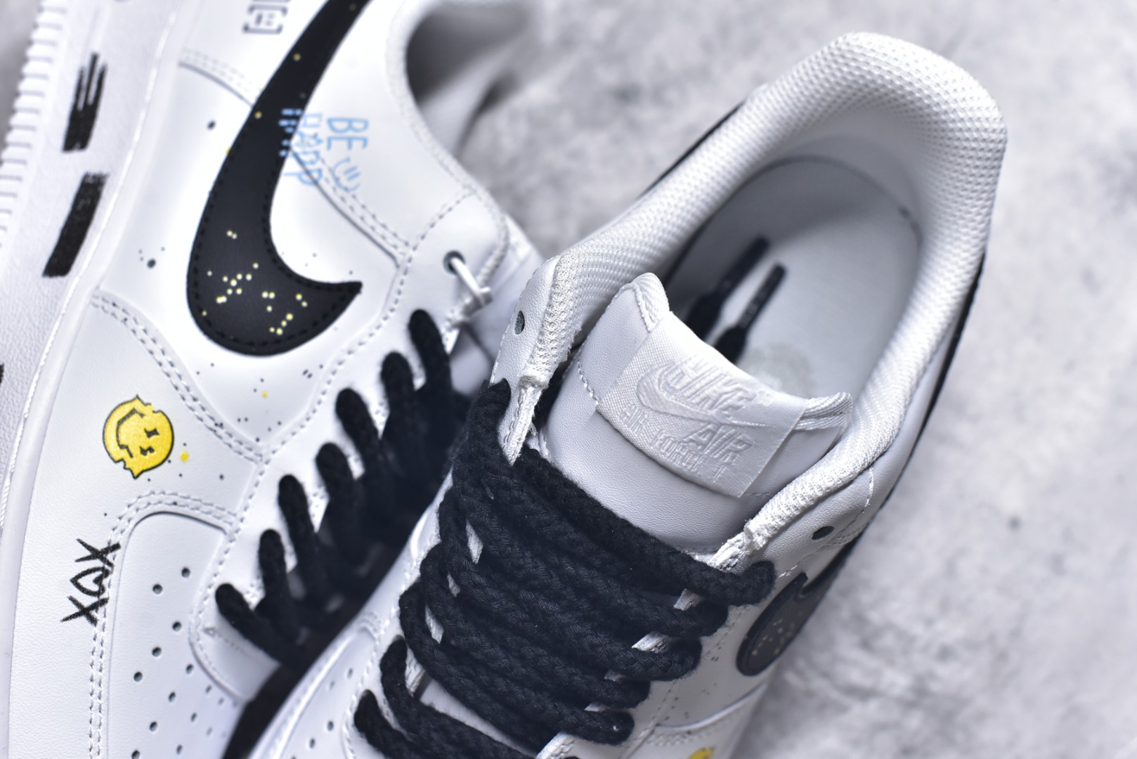 图片[9]-#Nike Air Force 1\’07 Low Vibe风 空军一号低帮休闲板鞋 ZH0316-104 #定制皮料 定制鞋盒 原楦原纸板 纯正空军版型 内置全掌气垫 尺码：36 36.5 37.5 38 38.5 39 40 40.5 41 42 42.5 43 44 44.5 45 9.D4-选品中心