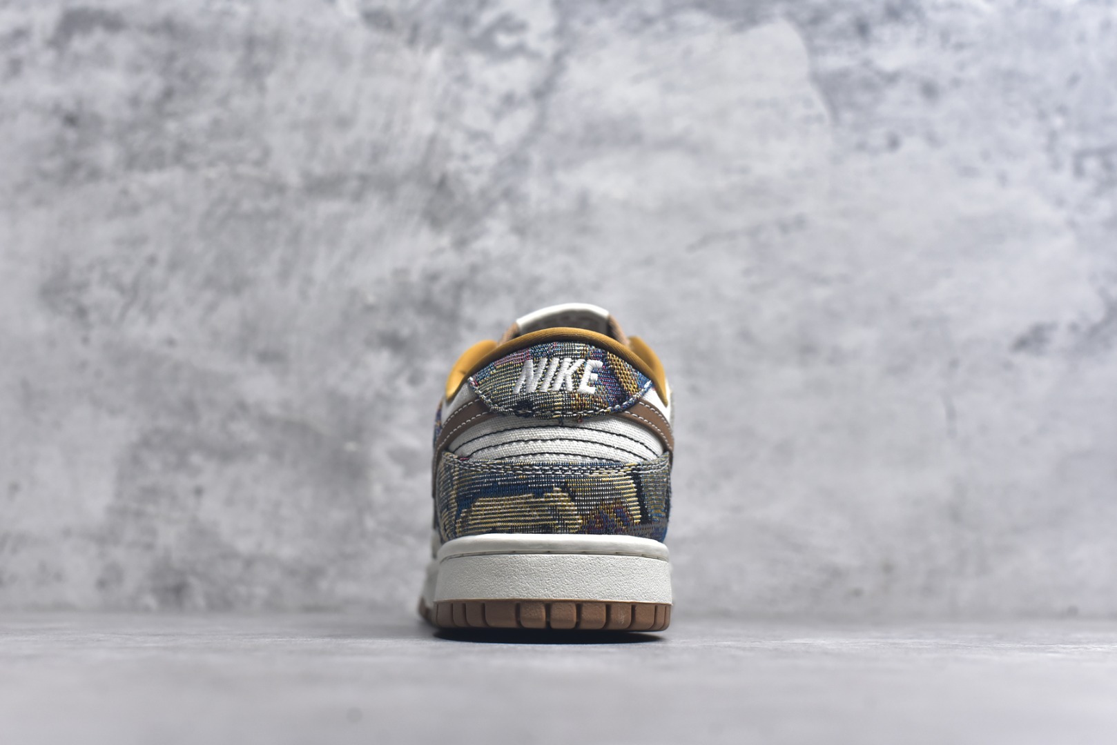 图片[5]-#Nike SB Dunk Low 复古织布小熊 高端定制 低帮休闲板鞋 SC0601-459 #定制鞋盒 大厂纯原品质出货 超高清洁度 皮料切割干净无任何毛边 细节完美 尺码：36 36.5 37.5 38 38.5 39 40 40.5 41 42 42.5 43 44 44.5 45 9.E5-选品中心