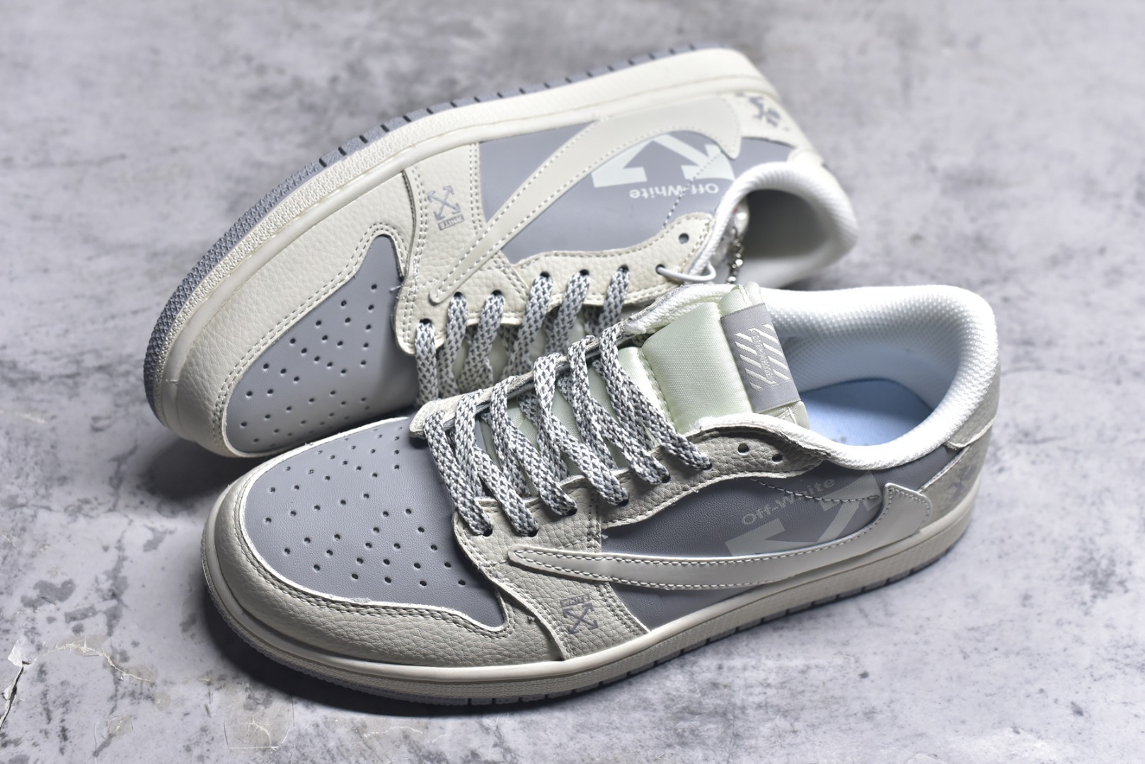 图片[7]-#海外爆款限量发售！ Travis Scott x Jordan 1 Low “OFF-WHITE联名——字母米灰” 高端定制 乔丹倒勾低帮休闲板鞋 大厂纯原品质出货 纯正版型 定制鞋盒 皮料切割干净无任何毛边 细节完美 超高清洁度 货号：XS2025-DF7 尺码：36 36.5 37.5 38 38.5 39 40 40.5 41 42 42.5 43 44 44.5 45-选品中心