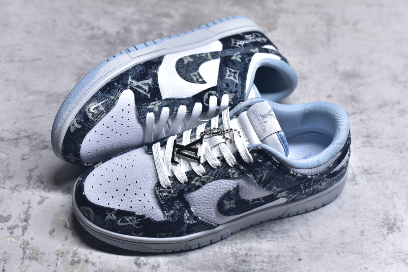图片[7]-#Nike SB Dunk Low LV联名 扎染牛仔 周年高端定制 低帮休闲板鞋 SC0601-475 #定制鞋盒 大厂纯原品质出货 超高清洁度 皮料切割干净无任何毛边 细节完美 尺码：36 36.5 37.5 38 38.5 39 40 40.5 41 42 42.5 43 44 44.5 45 9.E5-选品中心