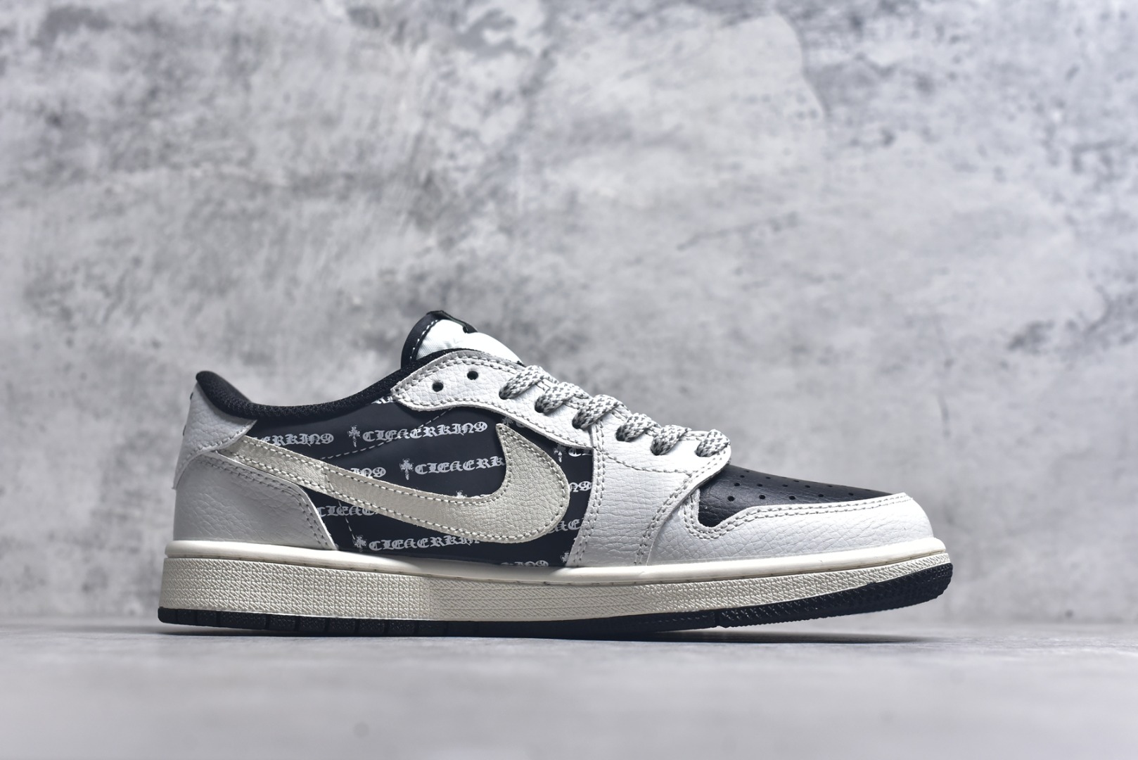 图片[3]-#海外爆款限量发售！ Travis Scott x Jordan 1 Low “克罗心联名——字母奶油米黑” 高端定制 乔丹倒勾低帮休闲板鞋 大厂纯原品质出货 纯正版型 定制鞋盒 皮料切割干净无任何毛边 细节完美 超高清洁度 货号：XB1979-023 尺码：36 36.5 37.5 38 38.5 39 40 40.5 41 42 42.5 43 44 44.5 45-选品中心