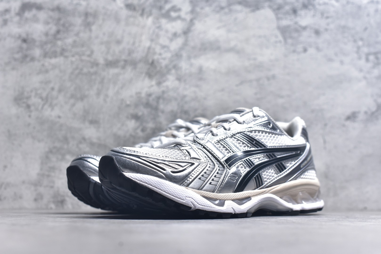 图片[2]-#Asics 亚瑟士 Gel-Kayano 14 银白色 货号：1203A537-110 尺码：36 36.5 37 38.5 39 40 40.5 41 42 42.5 43 44 44.5 45 46 46.5 47-选品中心