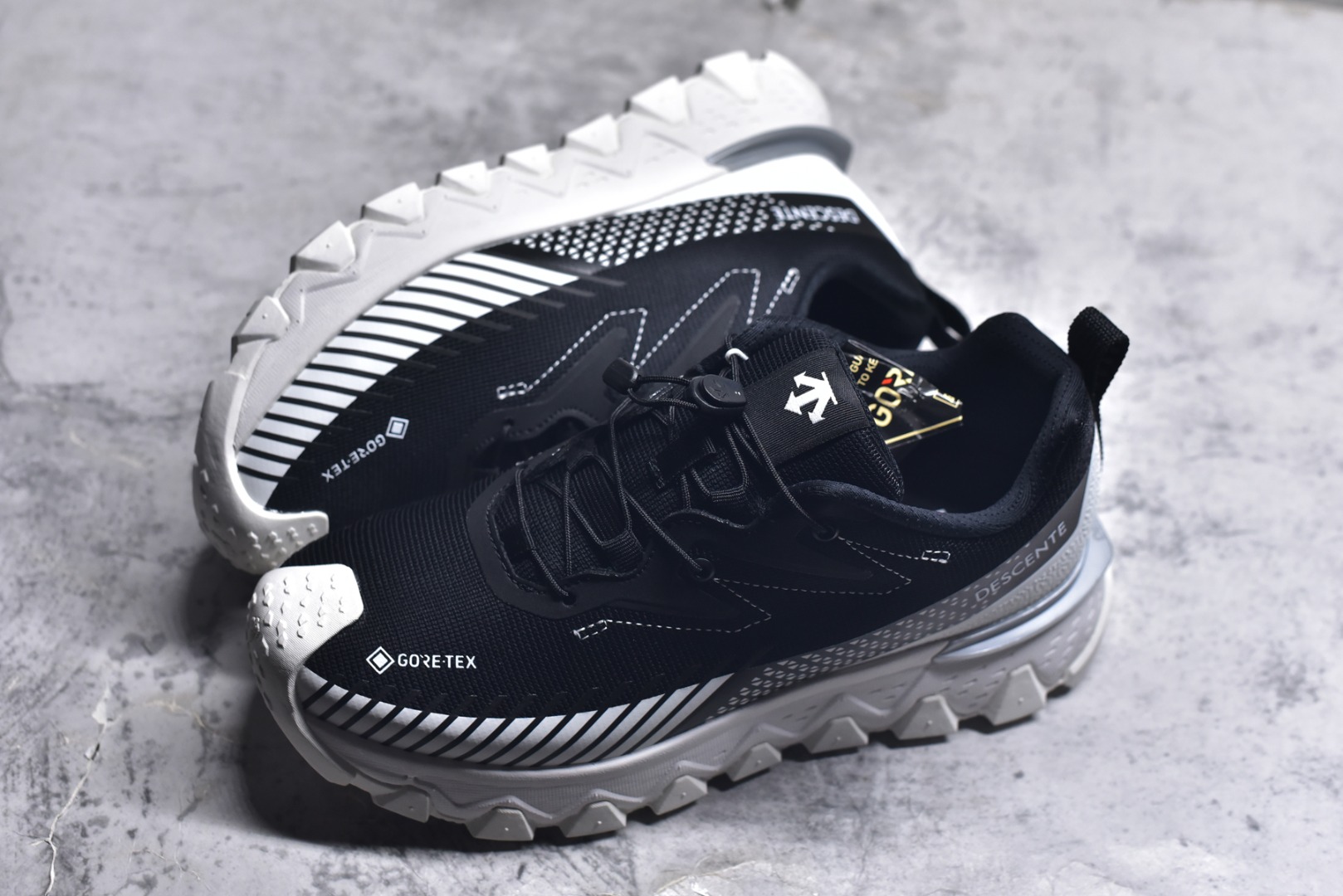 图片[7]-#迪桑特DESCENTE Snow Ride GTX 舒适柔软 防滑耐磨低帮 登山鞋 尺码：40 40.5 41 42 42.5 43 44 45-选品中心