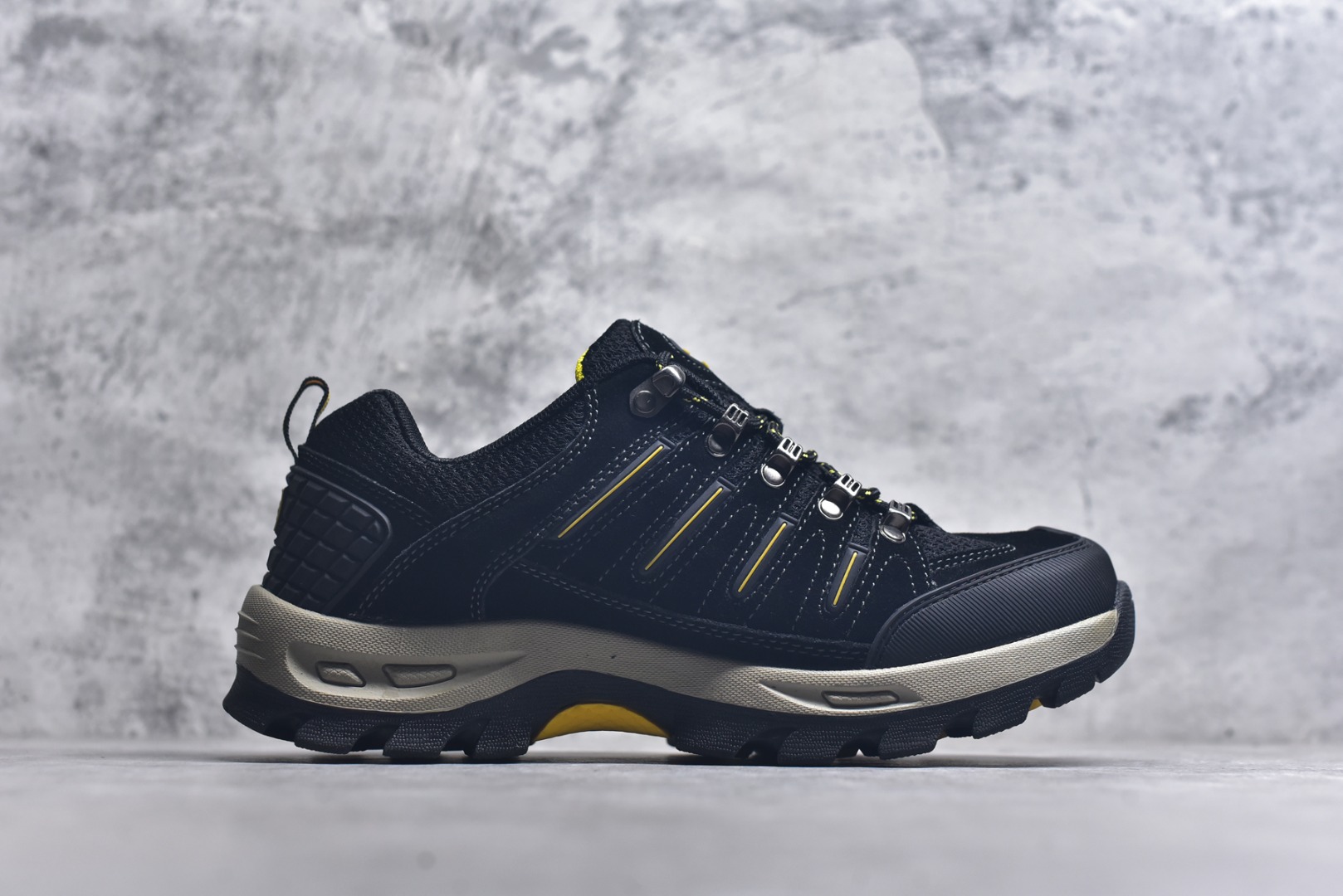 图片[3]-#The North Face/北面/乐斯菲斯 原楦型开发纸版，采用防剐蹭功能网眼布料鞋面材质，双层组合防滑防剐蹭,耐磨橡胶大底❗著名户外品牌The North Face Cedar Mesa 系列低帮系带户外运动鞋 类型：男鞋尺码：39 40 41 42 43 44-选品中心