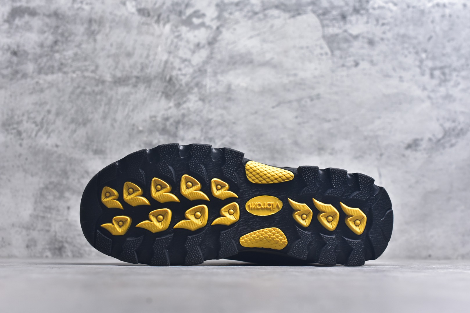 图片[6]-#The North Face/北面/乐斯菲斯 原楦型开发纸版，采用防剐蹭功能网眼布料鞋面材质，双层组合防滑防剐蹭,耐磨橡胶大底❗著名户外品牌The North Face Cedar Mesa 系列低帮系带户外运动鞋 类型：男鞋尺码：39 40 41 42 43 44-选品中心