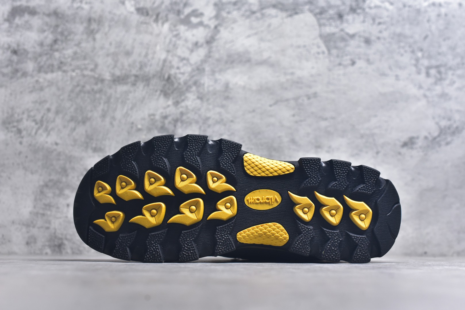 图片[6]-#The North Face/北面/乐斯菲斯 原楦型开发纸版，采用防剐蹭功能网眼布料鞋面材质，双层组合防滑防剐蹭,耐磨橡胶大底❗著名户外品牌The North Face Cedar Mesa 系列低帮系带户外运动鞋 类型：男鞋尺码：39 40 41 42 43 44-选品中心