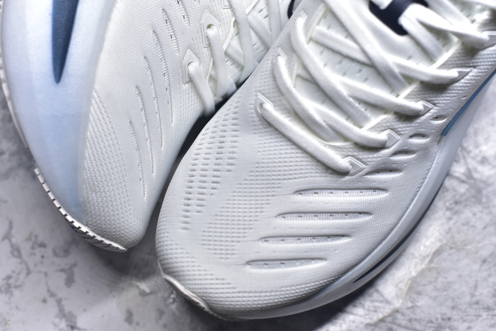 图片[8]-#Brooks布鲁克斯 Glycerin max 舒适简约防滑耐磨 低帮跑步鞋 实拍调校N版已经零色差零失真 百分百还原实物色彩所见即所得 不存在货不对板色差等低级问题 选购参考实物拍摄 不混卖不参货 只用心做好货严格选品 承诺混一赔十 尺码：36 36.5 37.5 38 38.5 39 40 40.5 41 42 42.5 43 44 44.5 45-选品中心