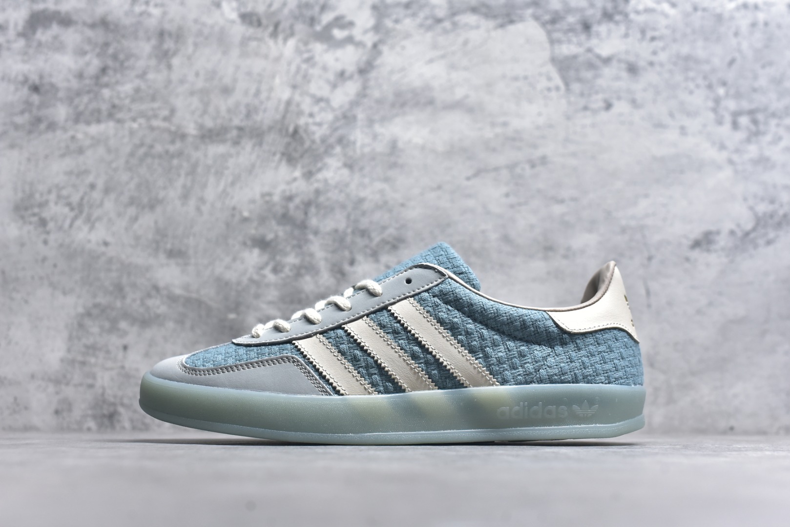 #AD 阿迪 Gazelle Indoor 低帮运动休闲板鞋 JR8852 尺码：35.5 36 36.5 37 38 38.5 39 40 40.5 41 42 42.5 43 44 44.5 45-选品中心