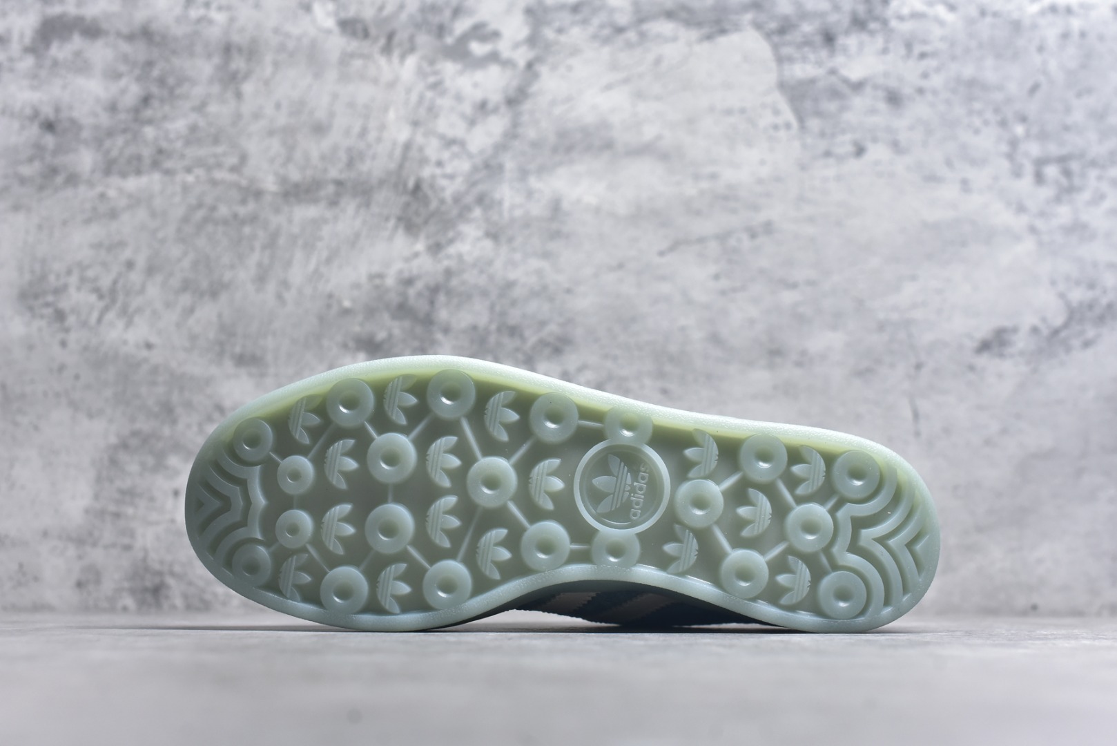 图片[6]-#AD 阿迪 Gazelle Indoor 低帮运动休闲板鞋 JR8852 尺码：35.5 36 36.5 37 38 38.5 39 40 40.5 41 42 42.5 43 44 44.5 45-选品中心