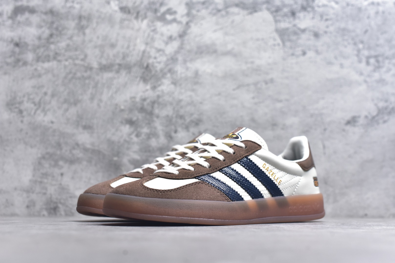 图片[2]-#AD 阿迪 Gazelle Indoor \”60th\” 低帮运动休闲板鞋 JP9221 尺码：35.5 36 36.5 37 38 38.5 39 40 40.5 41 42 42.5 43 44 44.5 45-选品中心