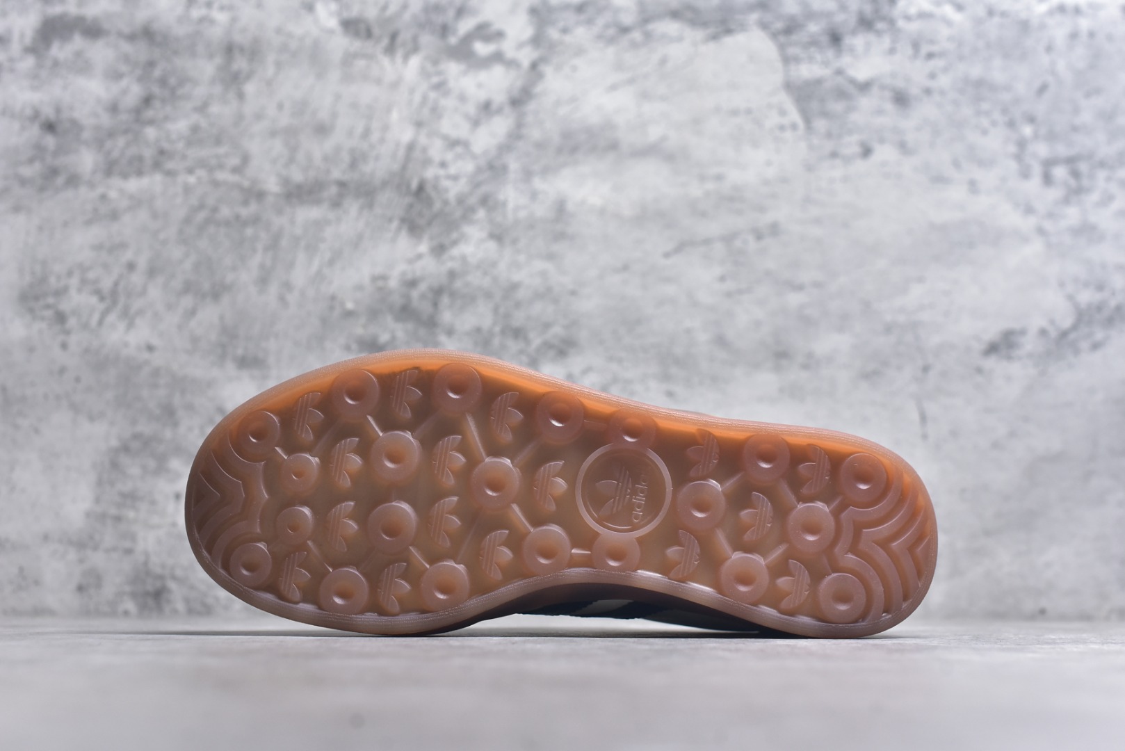 图片[6]-#AD 阿迪 Gazelle Indoor \”60th\” 低帮运动休闲板鞋 JP9221 尺码：35.5 36 36.5 37 38 38.5 39 40 40.5 41 42 42.5 43 44 44.5 45-选品中心