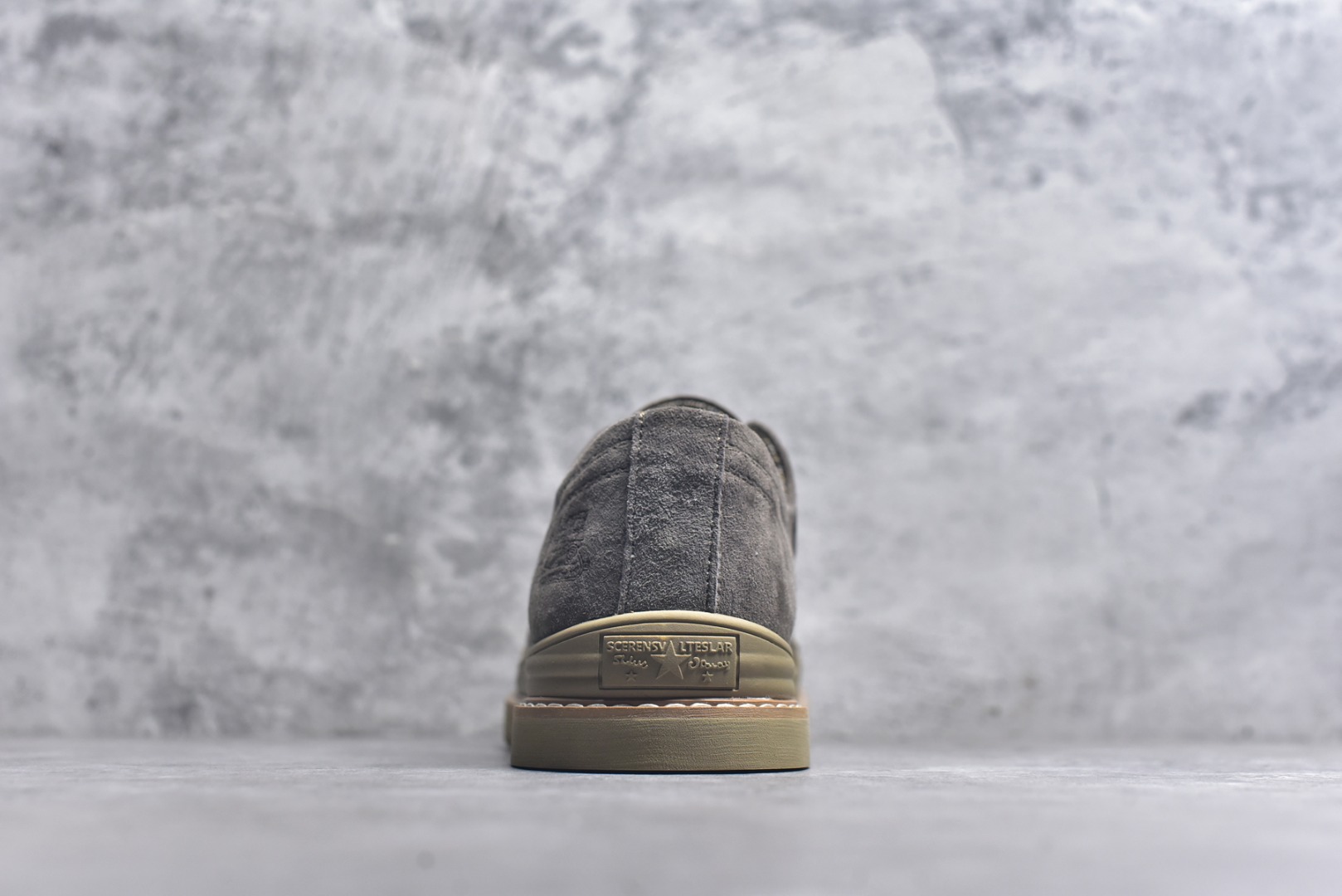 图片[5]-#2025秋冬新款CAT硬汉推土机品牌·卡特Tramp Hike Low款户外休闲低帮男鞋广东中山代工厂原产楦型 台产耐磨麂皮材质 手工马克线固特异缝制工艺 轻量柔韧橡胶防滑大底 正确原盒包装吊牌 完全还原ZP工艺 徒步旅行者百搭休闲旅游休闲鞋 尺码：39 40 41 42 43 44（皮鞋码）-选品中心