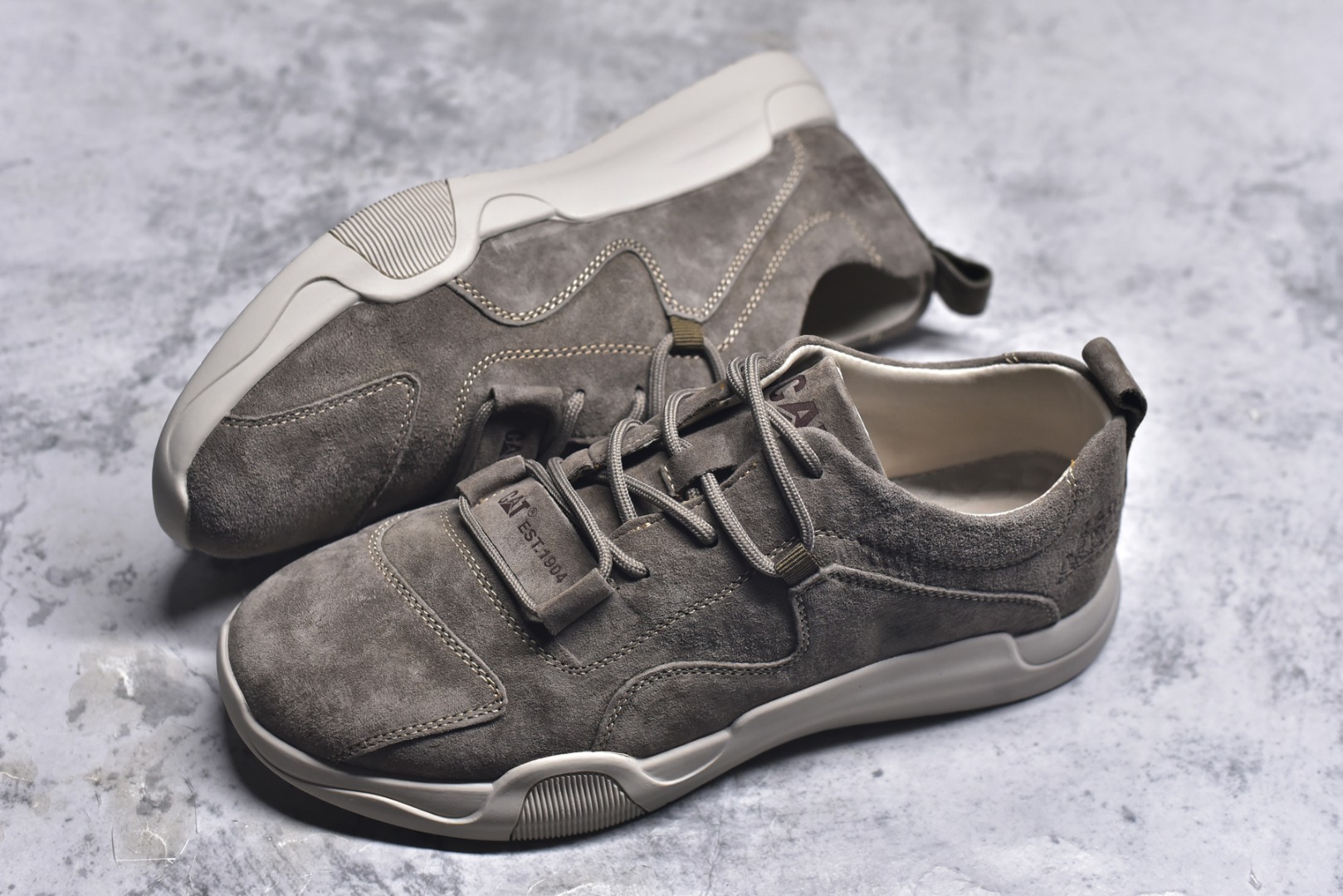 图片[7]-#秋冬款CAT/卡特 经典百搭户外低帮休闲工装靴 官网常年主打款 全鞋真牛皮材料 大底到五金都是代工厂原材料制作 同原版固特异永不开胶工艺 好货不杀猪 首单质量严格把控 某宝代购最畅销的产品 全套官网统一包装 今年冬季防寒户外专用 日常随意搭配 型男必备 717336 尺码：39 40 41 42 43 44 (标准码)-选品中心