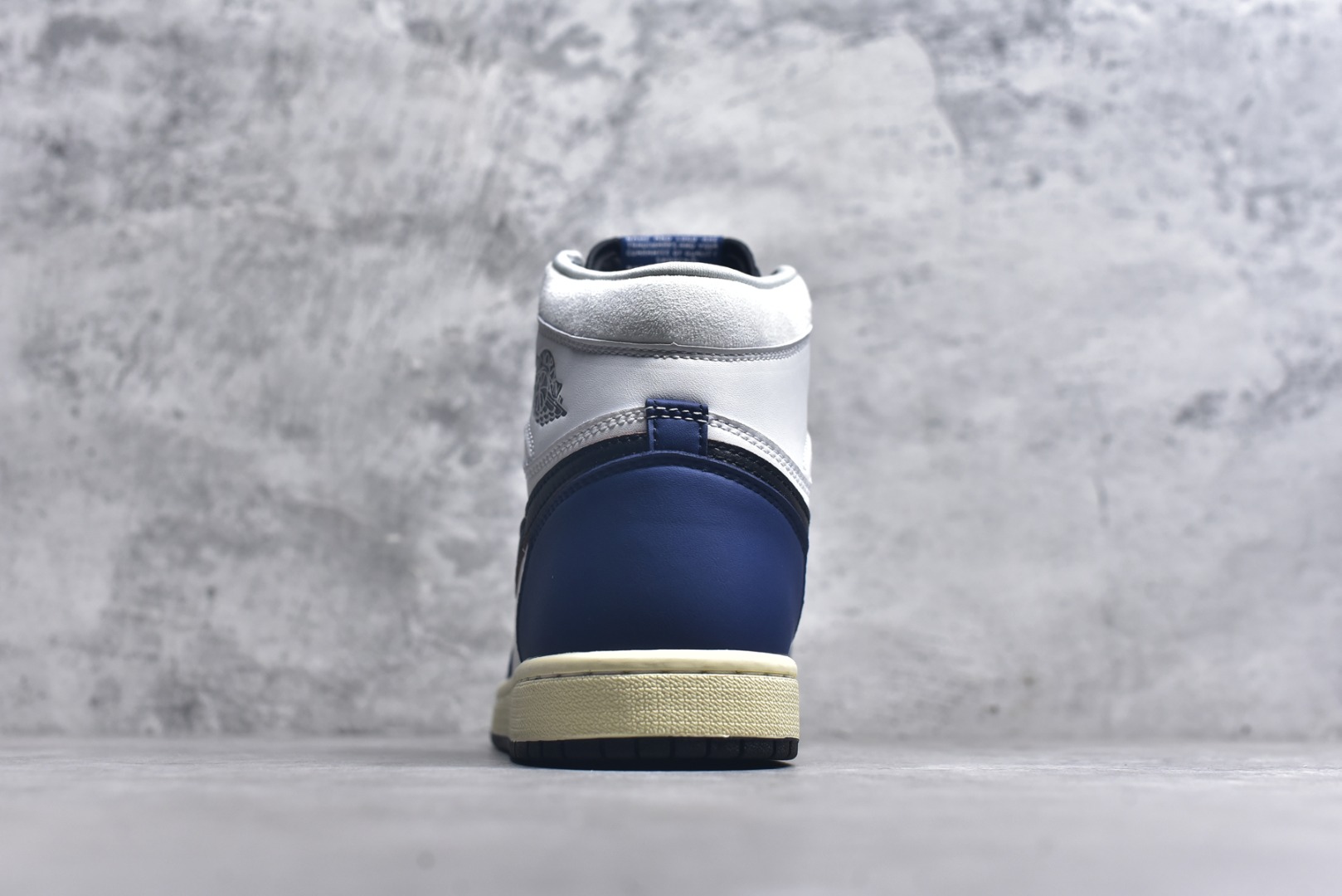 图片[5]-#乔丹 Air Jordan 1 Retro High AJ1乔丹一代高帮经典复古文化休闲运动篮球球555088-009 尺码36 36.5 37.5 38 38.5 39 40 40.5 41 42 42.5 43 44 45-选品中心