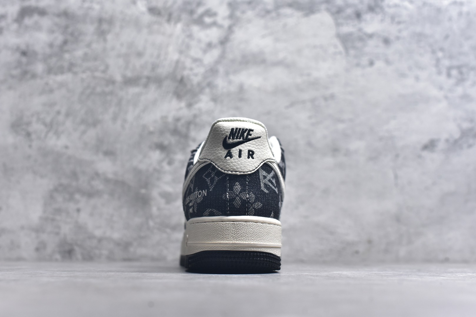图片[5]-#Nike Air Force 1\’07 Low LV联名 牛仔米黑缝线 空军一号低帮休闲板鞋 MZ9588-815 #原楦头原纸板 原装鞋盒 定制五金配件 内置全掌气垫 原厂鞋底 尺码：36 36.5 37.5 38 38.5 39 40 40.5 41 42 42.5 43 44 44.5 45 9.D4-选品中心