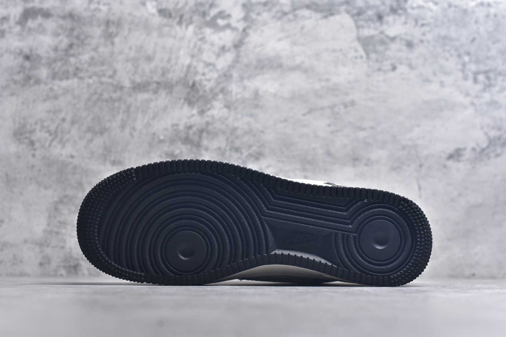 图片[6]-#Nike Air Force 1\’07 Low LV联名 牛仔米黑缝线 空军一号低帮休闲板鞋 MZ9588-815 #原楦头原纸板 原装鞋盒 定制五金配件 内置全掌气垫 原厂鞋底 尺码：36 36.5 37.5 38 38.5 39 40 40.5 41 42 42.5 43 44 44.5 45 9.D4-选品中心