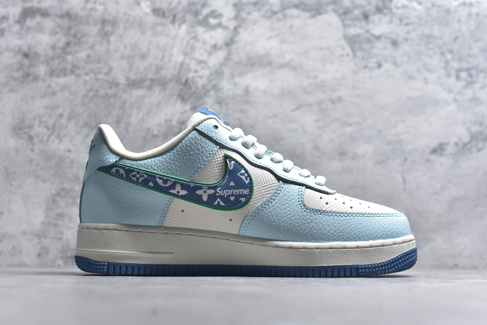 图片[3]-#Nike Air Force 1\’07 Low LV联名 白蓝 空军一号低帮休闲板鞋 YF9511-809 #原楦头原纸板 高端定制鞋盒 原厂鞋底 超高清洁度 细节完美 尺码：36 36.5 37.5 38 38.5 39 40 40.5 41 42 42.5 43 44 44.5 45 9.D4-选品中心
