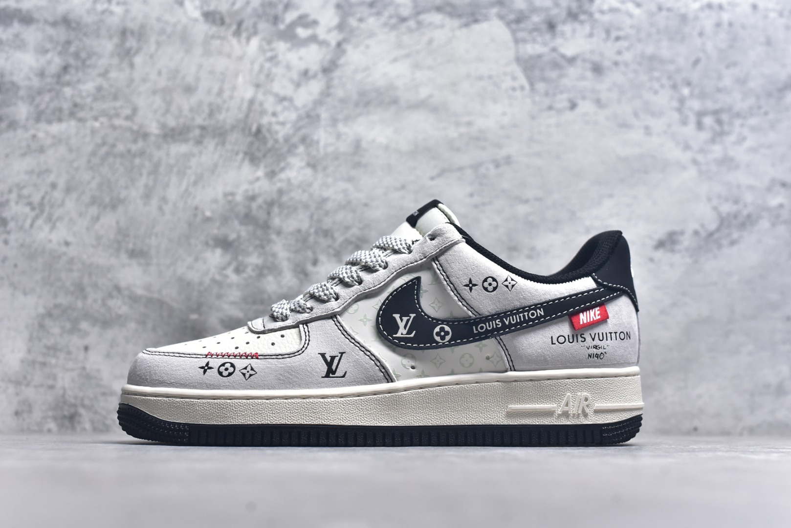 #Nike Air Force 1\'07 Low LV联名 黑勾织标 空军一号低帮休闲板鞋 CX5050-Y23 #原楦头原纸板 原装鞋盒 定制五金配件 内置全掌气垫 原厂鞋底 尺码：36 36.5 37.5 38 38.5 39 40 40.5 41 42 42.5 43 44 44.5 45 9.D4-选品中心