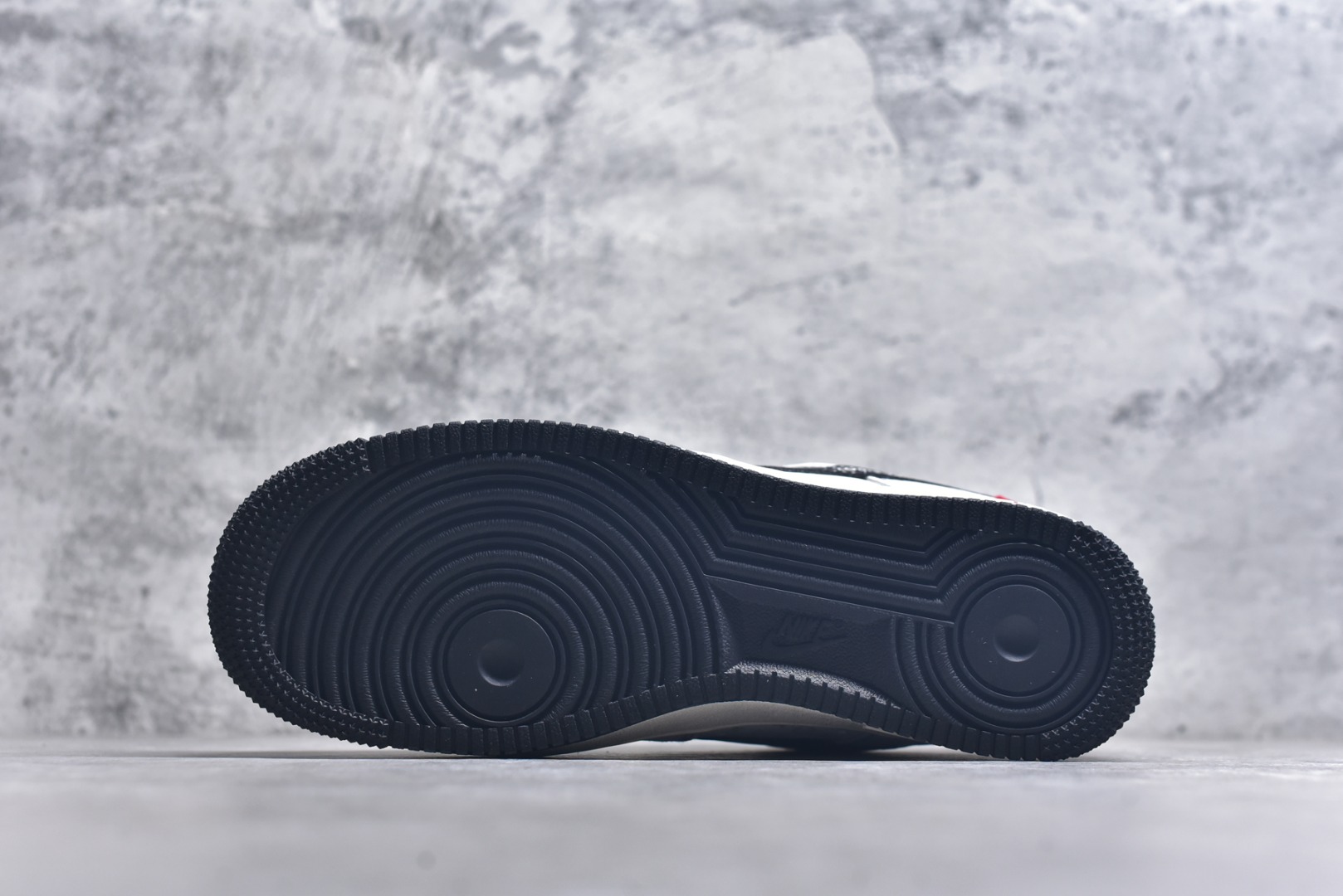 图片[6]-#Nike Air Force 1\’07 Low LV联名 黑勾织标 空军一号低帮休闲板鞋 CX5050-Y23 #原楦头原纸板 原装鞋盒 定制五金配件 内置全掌气垫 原厂鞋底 尺码：36 36.5 37.5 38 38.5 39 40 40.5 41 42 42.5 43 44 44.5 45 9.D4-选品中心