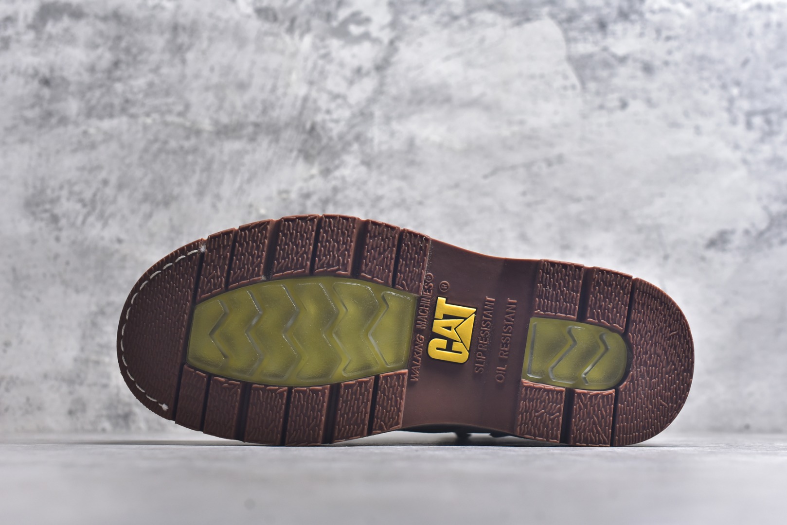 图片[6]-#CAT 卡特经典百搭户外休闲工装靴水晶底系列 PWC73010-940 官网常年主打款 历年经典热销 堪称正品复印全新出炉 工艺品质基本无法辨别出真假 专为高端海淘代购客户准备 此款每年销量爆炸 由于纯手工机打走线 做工极其复杂 在保证品质的情况下 工厂产量有限 基本上供不应求永不开胶技术 五金 皮质材料 橡胶水晶大底 各处小细节只和正品对比 尺码：39-44（皮鞋码）-选品中心