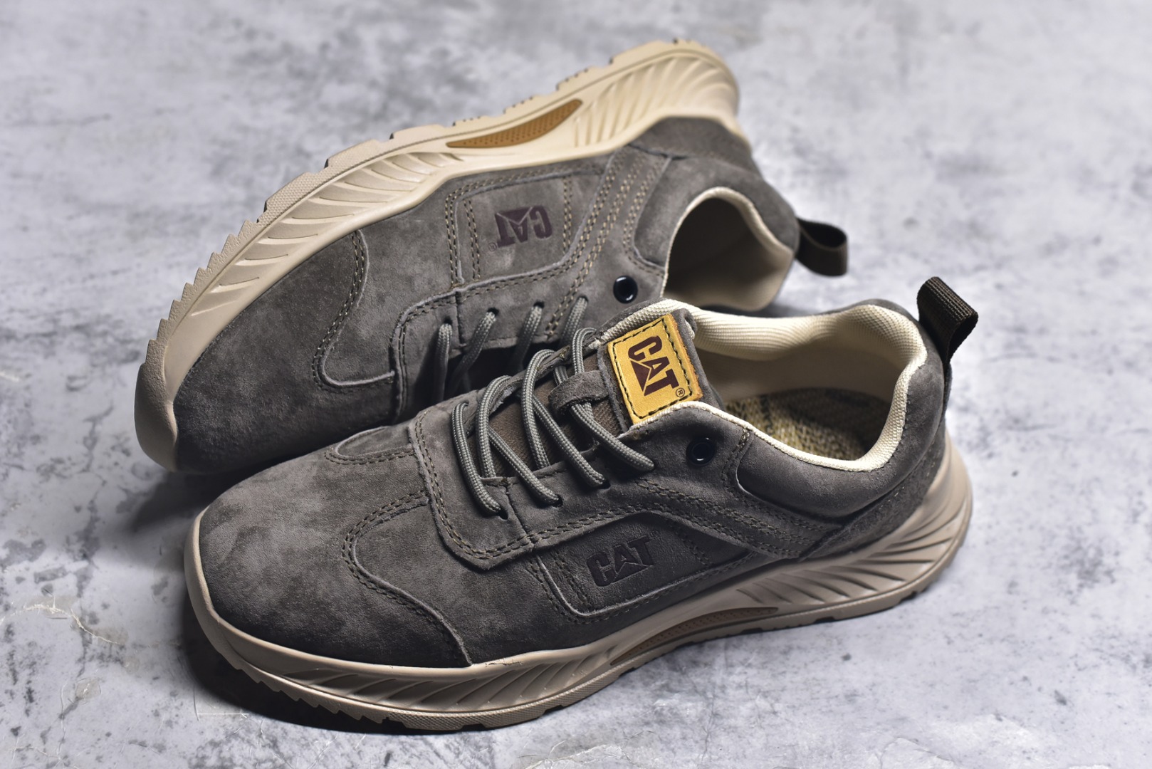 图片[7]-#CAT/卡特 Tramp Hike Low 客制款 8058 户外休闲低帮男鞋 台产耐磨麂皮材质 手工缝线固特异缝制工艺轻量柔韧橡胶防滑大底 日常随意搭配 型男必备 尺码：39 40 41 42 43 44-选品中心