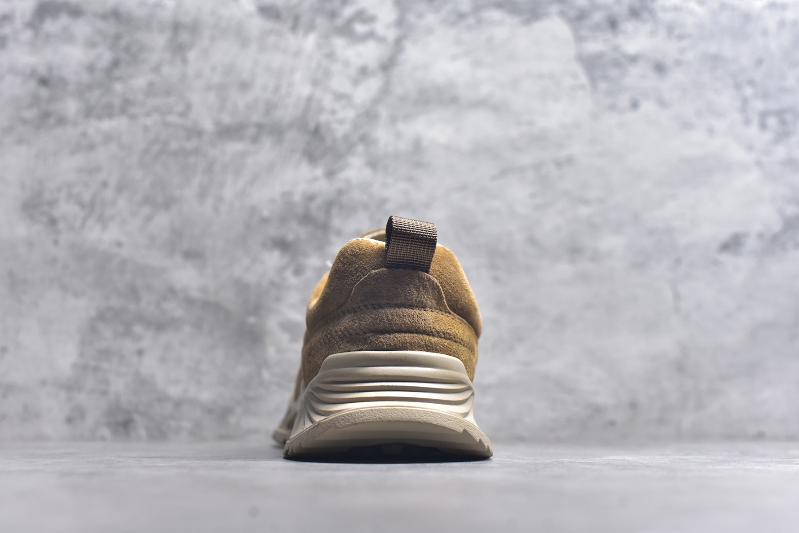 图片[5]-#CAT/卡特 Tramp Hike Low 客制款 8058 户外休闲低帮男鞋 台产耐磨麂皮材质 手工缝线固特异缝制工艺轻量柔韧橡胶防滑大底 日常随意搭配 型男必备 尺码：39 40 41 42 43 44-选品中心