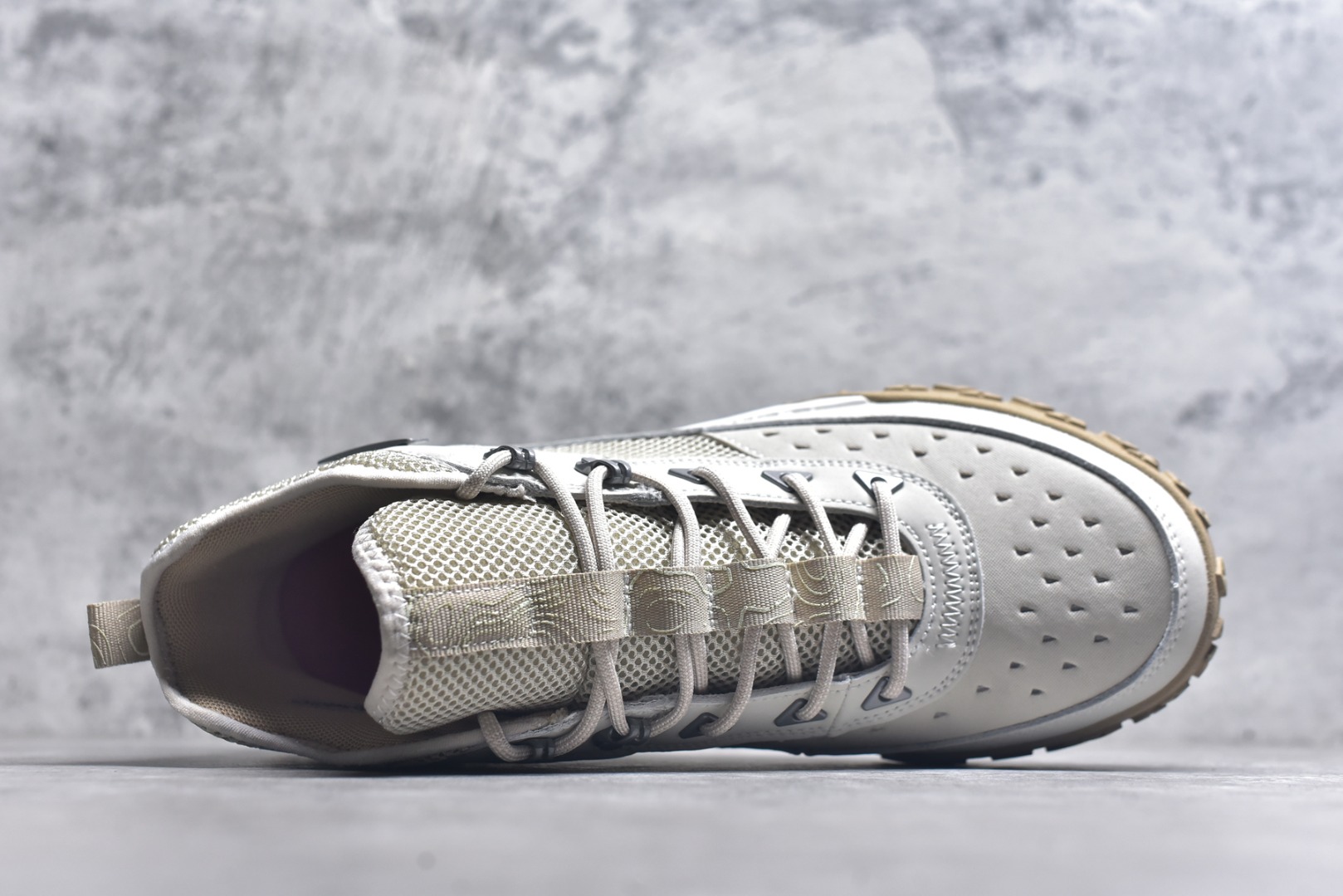 图片[4]-#Timberland添柏岚，户外高帮休闲大黄靴系列 广东大厂品质 原盒原包装 24ss新款 时尚潮流搭配 面料采用意大利🇮🇹顶级磨砂细纹牛皮 搭配防臭防腐真皮乳胶鞋垫 大底到五金都是代工厂原材料制作 同原版固特异永不开胶工艺 好货不杀猪 首单质量严格把控 全网独家首发 品质毋庸置疑 全套官网统一包装 给您完美的穿着体验 质量考究耐穿 型男必备 专治不帅 高品质脚感一流 今年冬季防寒户外专用 日常随意搭配 货号：TB-0A6CW1-EUY 尺码：40-41-41.5-42-43-43.5-44-44.5-45-45.5-46-选品中心