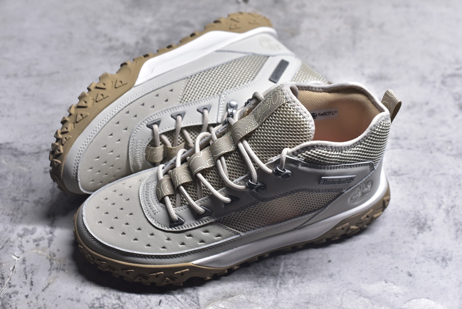 图片[7]-#Timberland添柏岚，户外高帮休闲大黄靴系列 广东大厂品质 原盒原包装 24ss新款 时尚潮流搭配 面料采用意大利🇮🇹顶级磨砂细纹牛皮 搭配防臭防腐真皮乳胶鞋垫 大底到五金都是代工厂原材料制作 同原版固特异永不开胶工艺 好货不杀猪 首单质量严格把控 全网独家首发 品质毋庸置疑 全套官网统一包装 给您完美的穿着体验 质量考究耐穿 型男必备 专治不帅 高品质脚感一流 今年冬季防寒户外专用 日常随意搭配 货号：TB-0A6CW1-EUY 尺码：40-41-41.5-42-43-43.5-44-44.5-45-45.5-46-选品中心