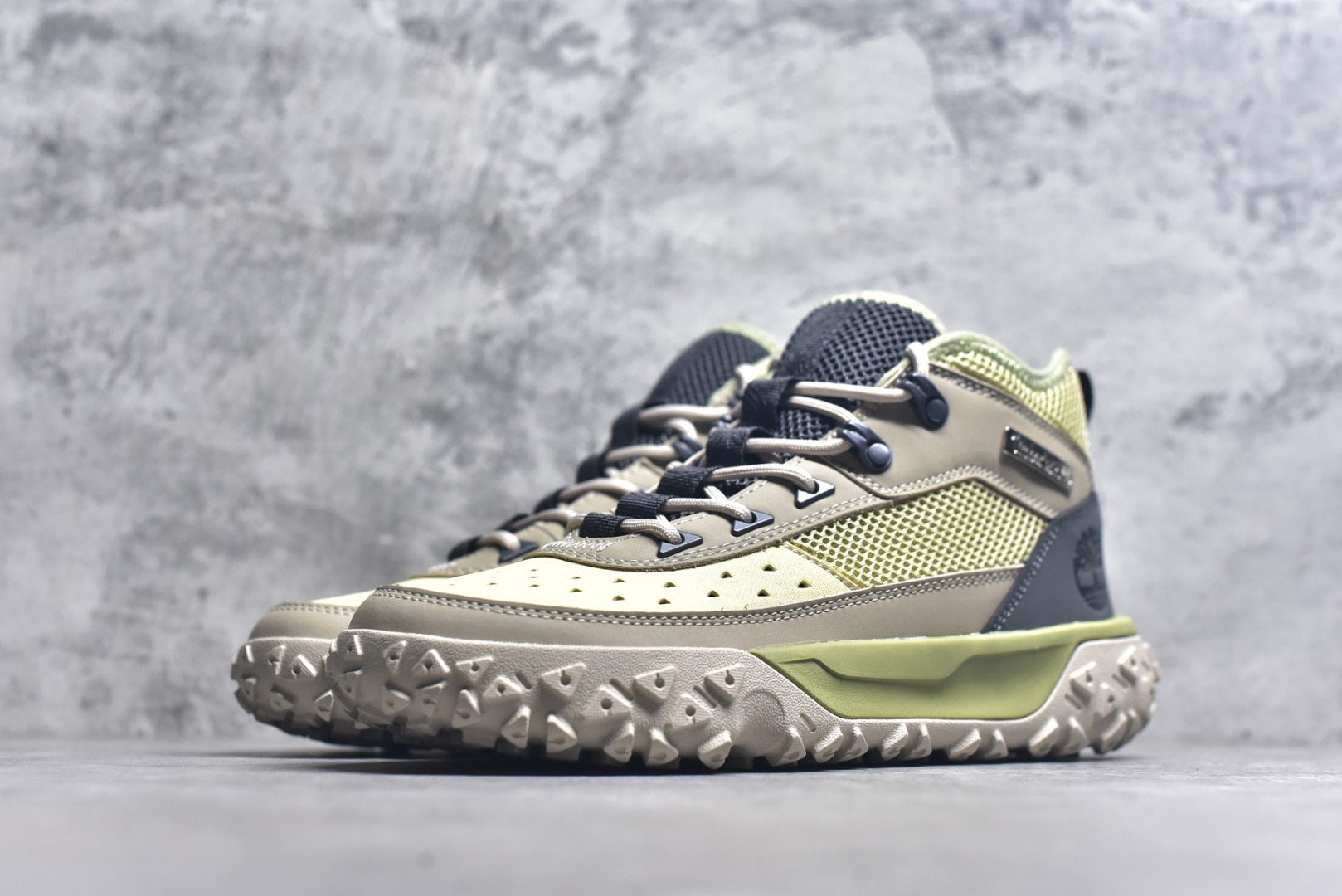 图片[2]-#Timberland添柏岚，户外高帮休闲大黄靴系列 广东大厂品质 原盒原包装 24ss新款 时尚潮流搭配 面料采用意大利🇮🇹顶级磨砂细纹牛皮 搭配防臭防腐真皮乳胶鞋垫 大底到五金都是代工厂原材料制作 同原版固特异永不开胶工艺 好货不杀猪 首单质量严格把控 全网独家首发 品质毋庸置疑 全套官网统一包装 给您完美的穿着体验 质量考究耐穿 型男必备 专治不帅 高品质脚感一流 今年冬季防寒户外专用 日常随意搭配 货号：TB-0A6CW1-EXO 尺码：40-41-41.5-42-43-43.5-44-44.5-45-45.5-46-选品中心