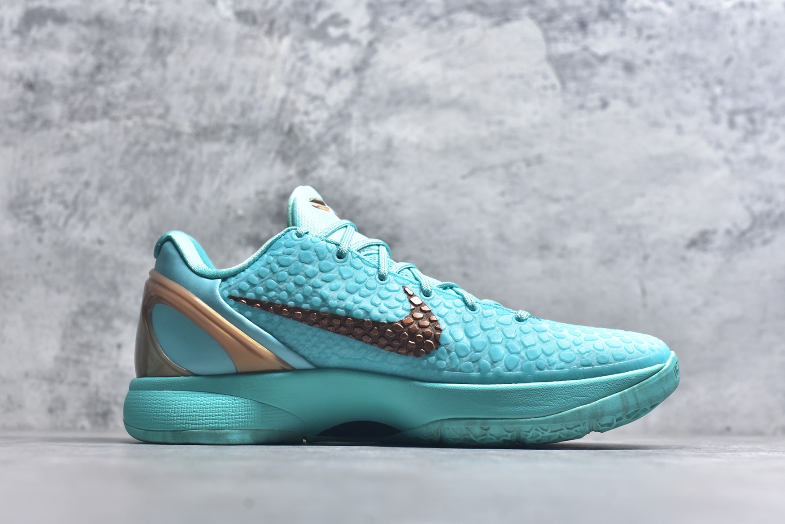 图片[3]-#NK Zoom Kobe 6 科比六代 前后气垫加持 信仰绝不减配 市售唯一PROTRO复刻版开发货品 全鞋身材料卡色独家定制 SWOOSH 蛇鳞 正确珠光效果（内嵌珍珠粉）独家前掌Zoom Turbo 后掌马蹄Zoom缓震 内置全真动态飞线 独家复刻U型缓震垫带独立钢印 十年情怀 这里完美落地 致力打造最强ZK系列 货号：IQ5774-300 尺码：40-48-选品中心