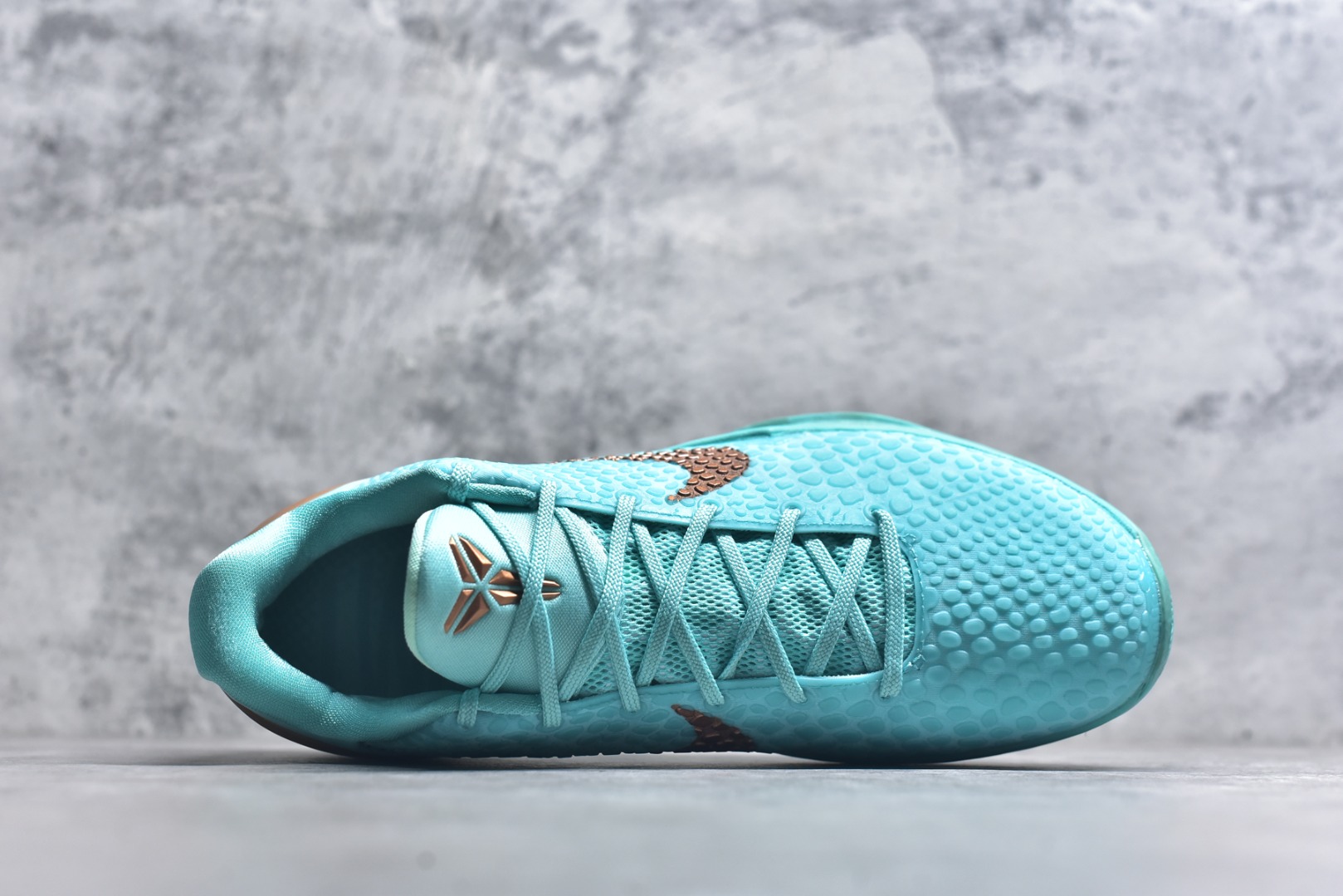 图片[4]-#NK Zoom Kobe 6 科比六代 前后气垫加持 信仰绝不减配 市售唯一PROTRO复刻版开发货品 全鞋身材料卡色独家定制 SWOOSH 蛇鳞 正确珠光效果（内嵌珍珠粉）独家前掌Zoom Turbo 后掌马蹄Zoom缓震 内置全真动态飞线 独家复刻U型缓震垫带独立钢印 十年情怀 这里完美落地 致力打造最强ZK系列 货号：IQ5774-300 尺码：40-48-选品中心