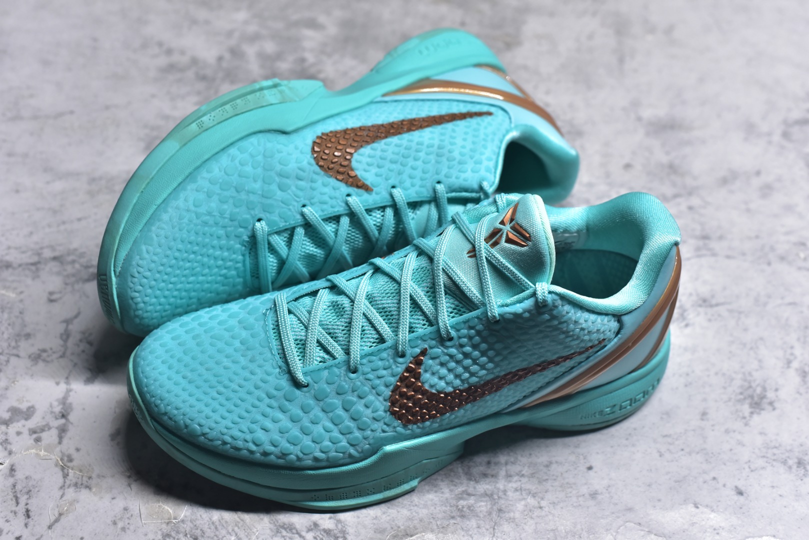 图片[7]-#NK Zoom Kobe 6 科比六代 前后气垫加持 信仰绝不减配 市售唯一PROTRO复刻版开发货品 全鞋身材料卡色独家定制 SWOOSH 蛇鳞 正确珠光效果（内嵌珍珠粉）独家前掌Zoom Turbo 后掌马蹄Zoom缓震 内置全真动态飞线 独家复刻U型缓震垫带独立钢印 十年情怀 这里完美落地 致力打造最强ZK系列 货号：IQ5774-300 尺码：40-48-选品中心