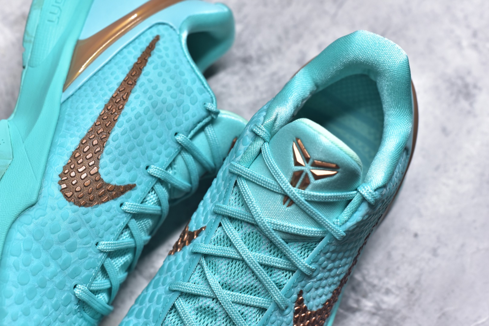 图片[9]-#NK Zoom Kobe 6 科比六代 前后气垫加持 信仰绝不减配 市售唯一PROTRO复刻版开发货品 全鞋身材料卡色独家定制 SWOOSH 蛇鳞 正确珠光效果（内嵌珍珠粉）独家前掌Zoom Turbo 后掌马蹄Zoom缓震 内置全真动态飞线 独家复刻U型缓震垫带独立钢印 十年情怀 这里完美落地 致力打造最强ZK系列 货号：IQ5774-300 尺码：40-48-选品中心