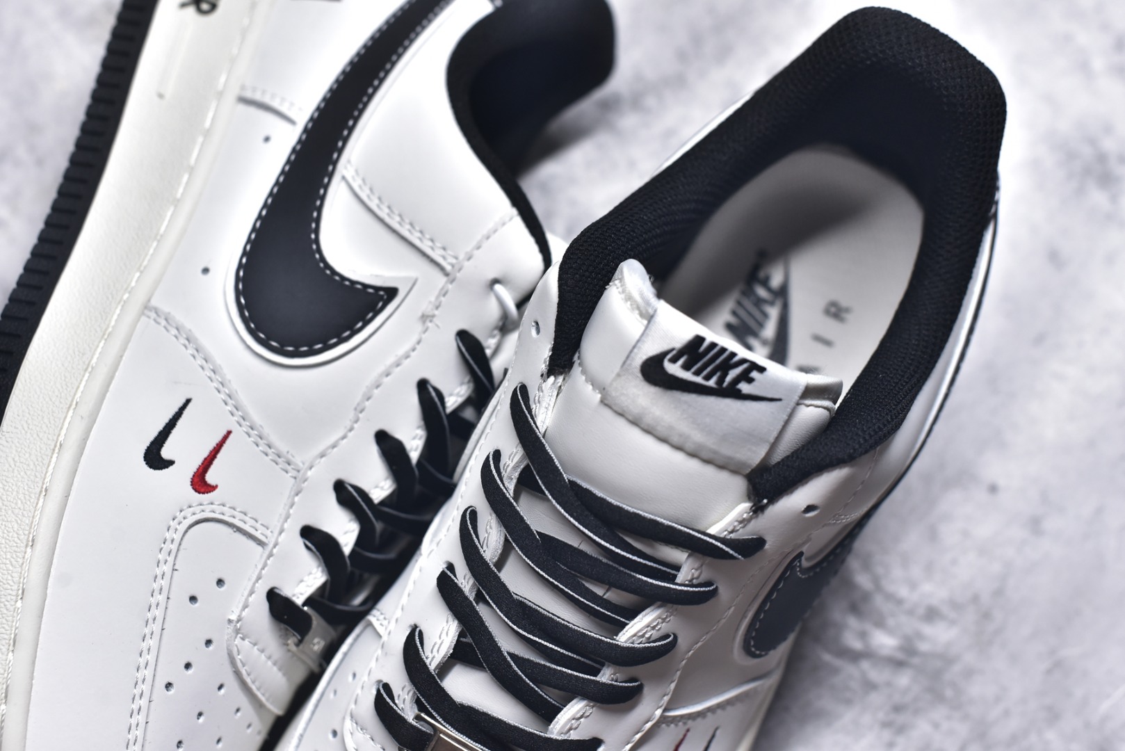 图片[9]-#Nike Air Force 1\’07 Low 斯图西联名 米黑勾黑底 空军一号低帮休闲板鞋 CS5288-037 #原楦头原纸板 原装鞋盒 定制五金配件 内置全掌气垫 原厂鞋底 尺码：36 36.5 37.5 38 38.5 39 40 40.5 41 42 42.5 43 44 44.5 45 9.D4-选品中心