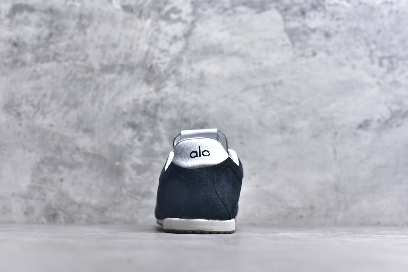 图片[5]-#Alo Yoga Sunset Sneaker 徳训生活休闲鞋 黑色 尺码：36 36.5 37 37.5 38 38.5 39 40 41 41.5 42 42.5 43 44 45 9.D4-选品中心