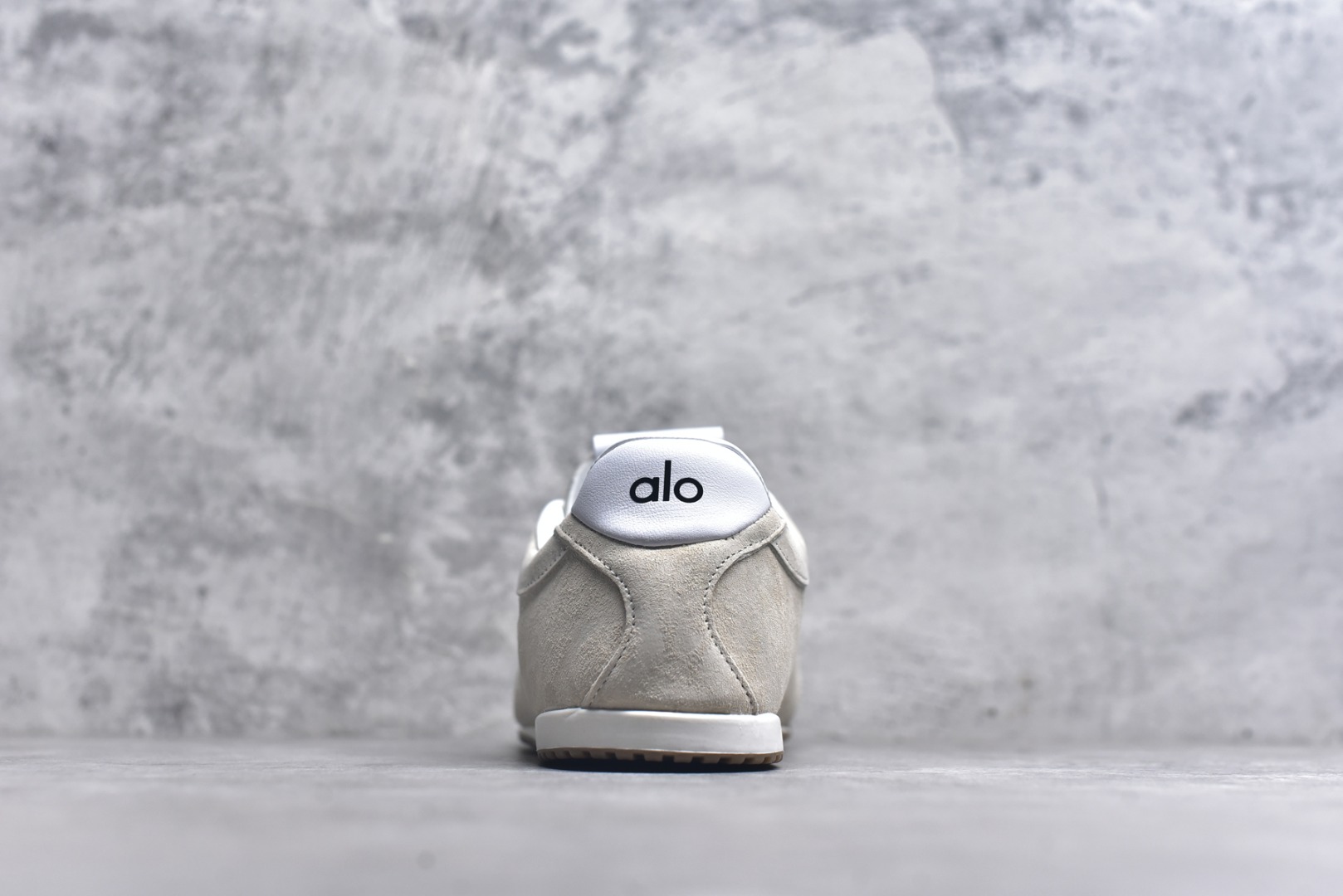 图片[5]-#Alo Yoga Sunset Sneaker 徳训生活休闲鞋 白色 尺码：36 36.5 37 37.5 38 38.5 39 40 41 41.5 42 42.5 43 44 45 9.D4-选品中心