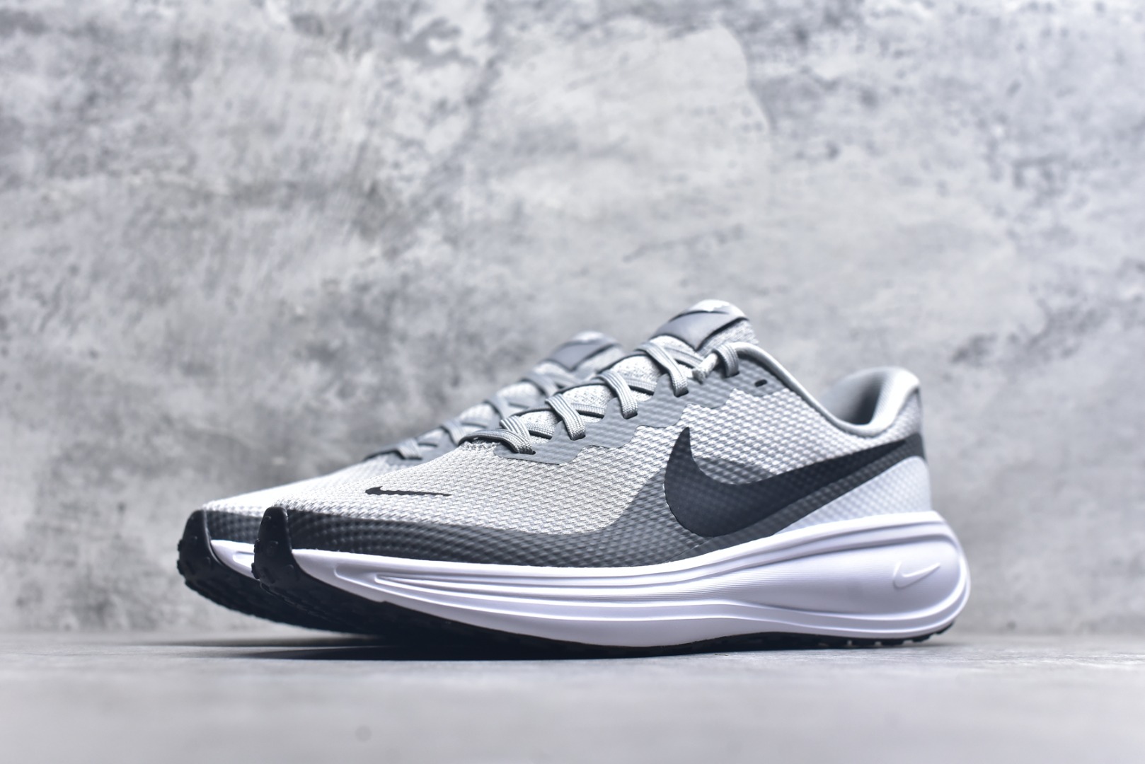 图片[2]-#NIKE REVOLUTION 8轻盈跑鞋舒适百搭防滑耐磨 低帮 休闲跑步鞋 货号：HJ9198-004 男鞋 39 40 40.5 41 42 42.5 43 44 44.5 45-选品中心