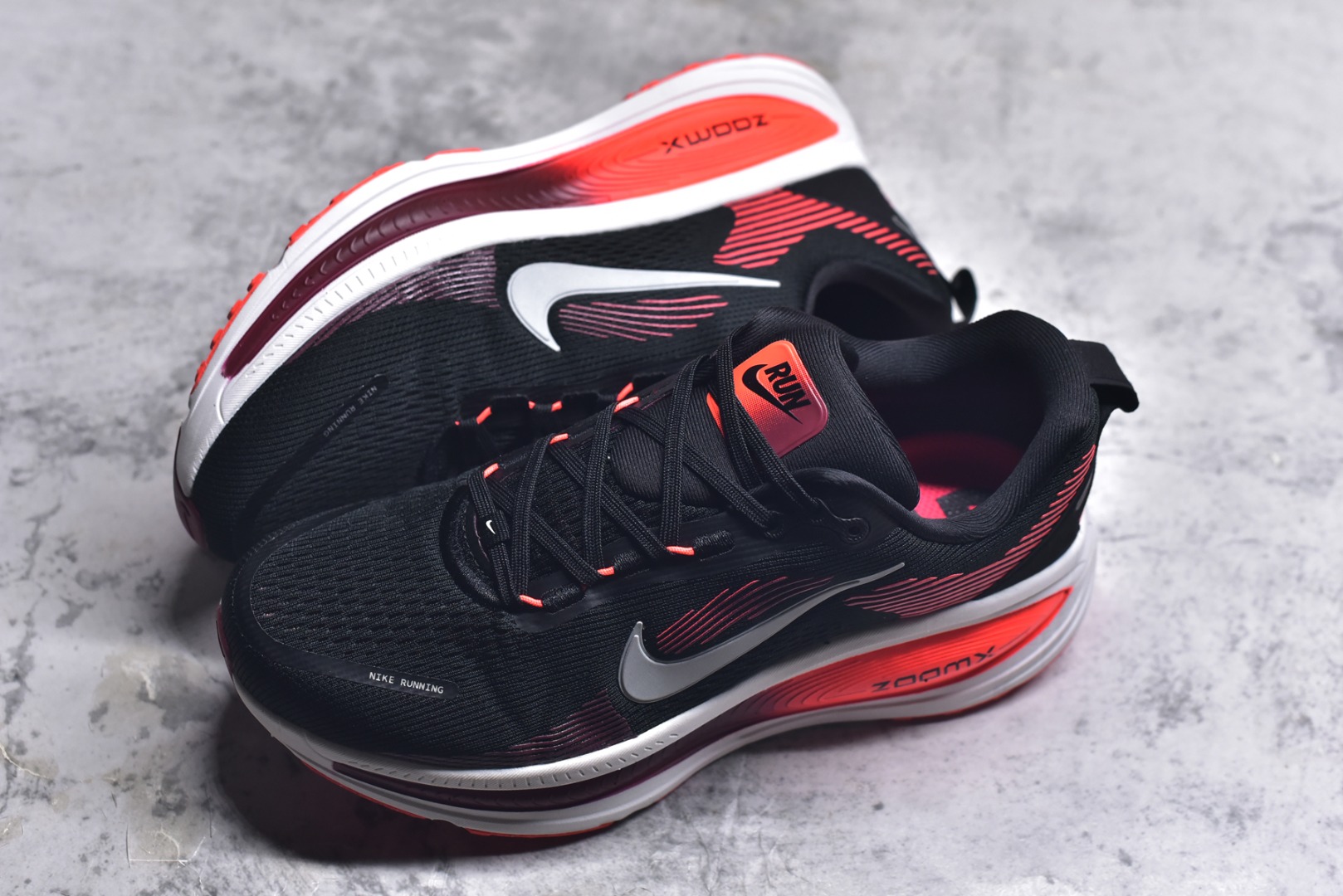 图片[7]-#ZOOM 登月 V18 黑红 HM6803-008 男女鞋 尺码 36 36.5 37 38 38.5 39 40 40.5 41 42 42.5 43 44 44.5 45-选品中心