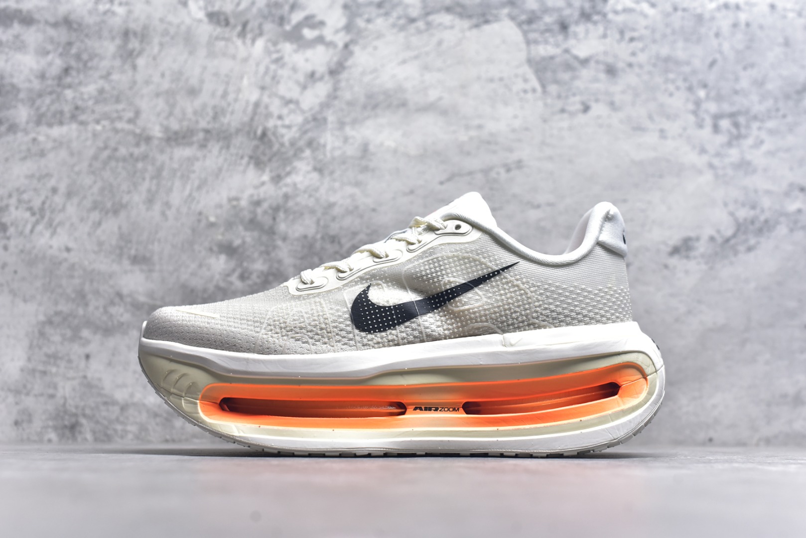 #V19 白橙 HQ2050-100 男女鞋 36 36.5 37.5 38 38.5 39 40 40.5 41 42 42.5 43 44 45-选品中心