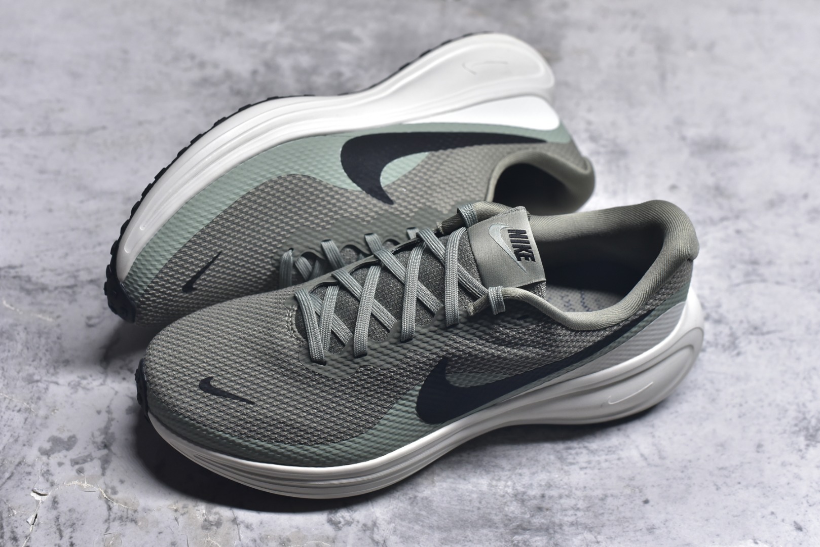 图片[7]-#NIKE REVOLUTION 8轻盈跑鞋舒适百搭防滑耐磨 低帮 休闲跑步鞋 货号：HJ9198 300 尺码：39 40 40.5 41 42 42.5 43 44 44.5 45-选品中心