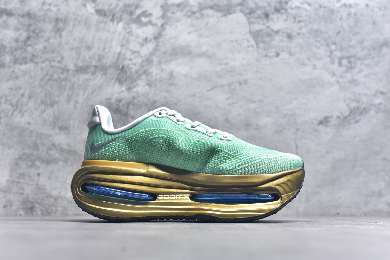 图片[3]-#Nike Air Zoom Premium 耐克网面厚底气垫跑鞋 FN8453-030 尺码：36 37.5 38 39 40 41 42 43 44 45-选品中心