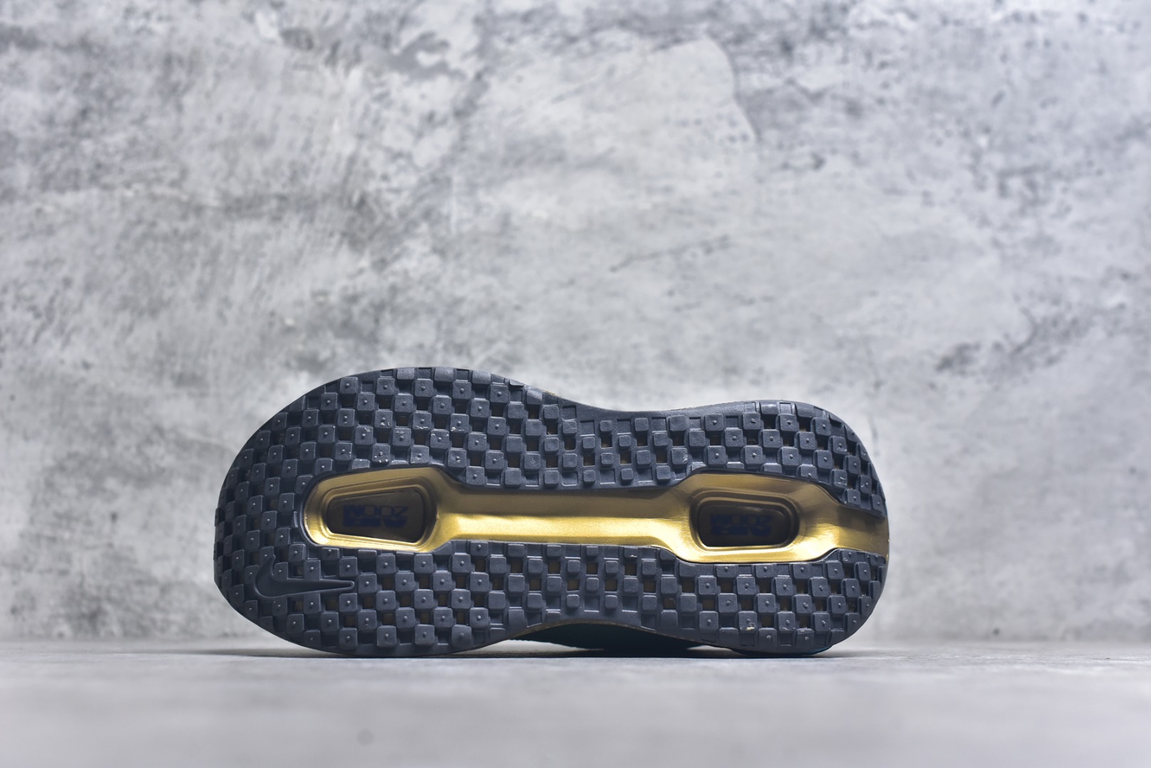 图片[6]-#Nike Air Zoom Premium 耐克网面厚底气垫跑鞋 FN8453-030 尺码：36 37.5 38 39 40 41 42 43 44 45-选品中心