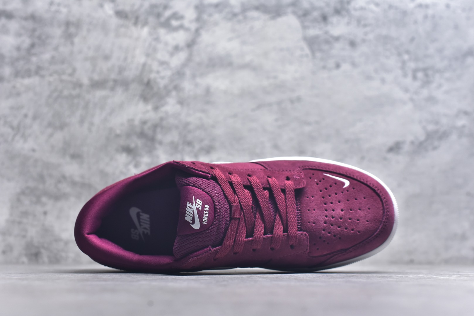 图片[4]-#NK SB Force 58 空军58系列低帮休闲运动滑板板鞋 DV5477-108 鞋面由帆布和麂皮拼接 层次感丰富 搭配硫化外底 耐磨耐穿 鞋舌及中底后跟处饰有SB Logo 表明鞋款身份 采用包边设计 经久耐穿 硫化结构则有效提升灵活性 穿上这款全新推出的创意力作 助你耀动街头 尺码：36 36.5 37.5 38 38.5 39 40 40.5 41 42 42.5 43 44 45-选品中心