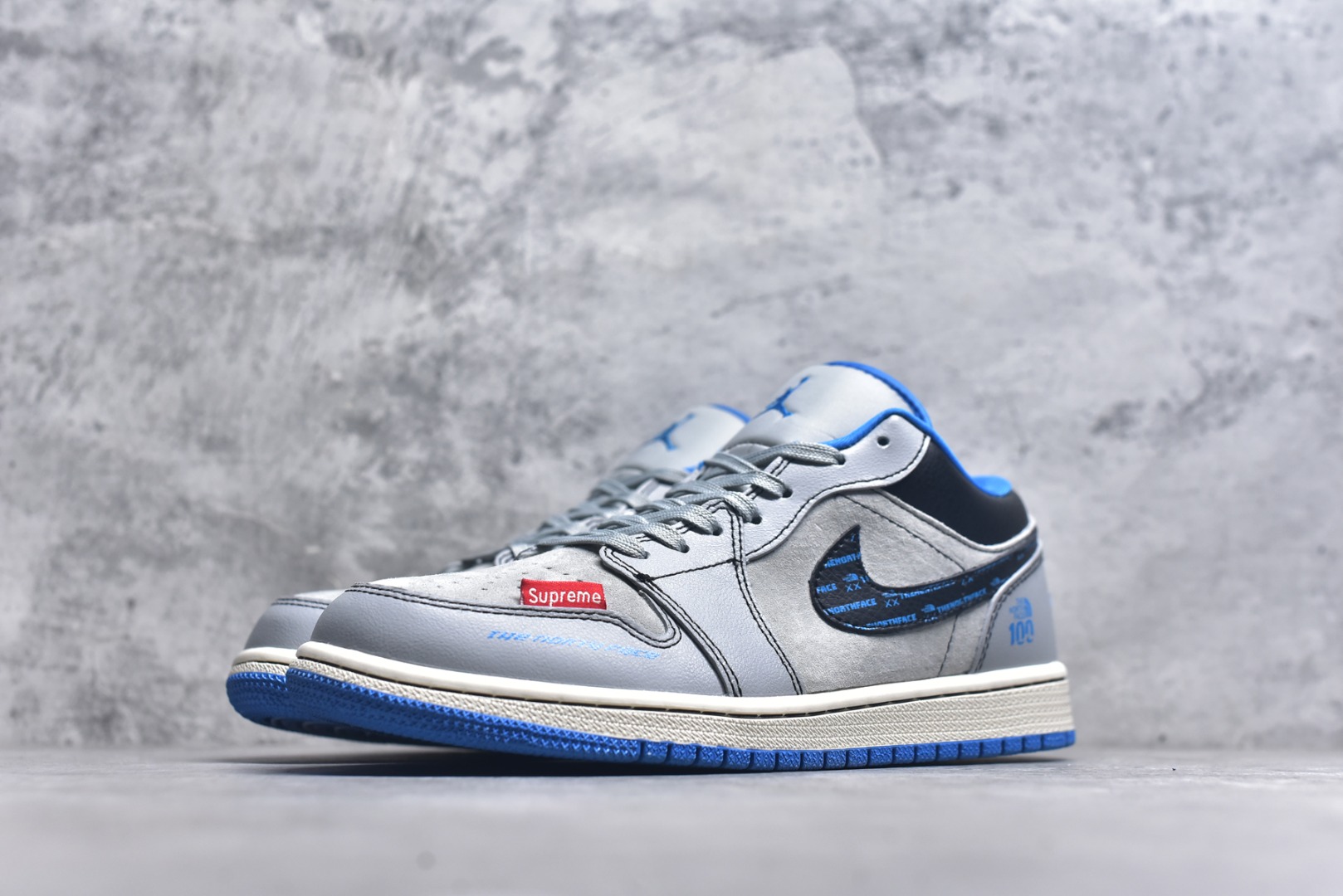 图片[2]-#海外爆款限量发售！高端定制Air Jordan 1 Low AJ1 乔1 “北面联名—灰蓝猪八”高端定制 低帮复古篮球鞋 #定制鞋盒 大厂纯原品质出货 超高清洁度 皮料切割干净无任何毛边 细节完美 货号：LD2025-002 尺码：36 36.5 37.5 38 38.5 39 40 40.5 41 42 42.5 43 44 44.5 45-选品中心