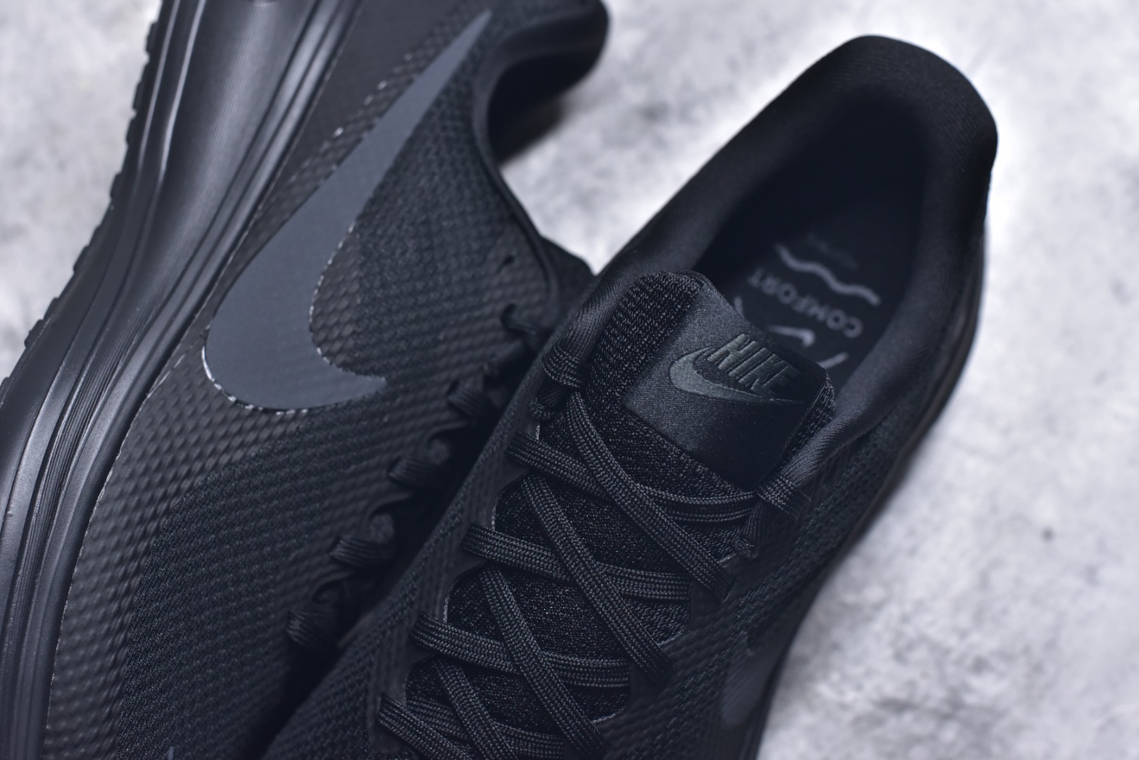 图片[9]-#NK Revolution 8 UN网面缓震运动跑鞋 HJ9198-002 泰光Zp特供批次 市面唯一支持实战的跑鞋 原档案数据原厂网纱 正确高频花纹 前后掌内置Zoom Air气垫 原装MD大底 脚感完美还原 原盒原配 QC检验、钢印 俱全 原底科技 同步原版 脚感堪比Boost 实拍调校N版已经零色差零失真 百分百还原实物色彩所见即所得 不存在货不对板色差等低级问题 选购参考实物拍摄 不混卖不参货 只用心做好货严格选品 承诺混一赔十 尺码：36 36.5 37.5 38 38.5 39 40 40.5 41 42 42.5 43 44 44.5 45-选品中心