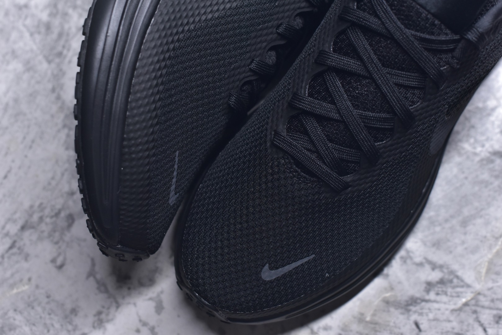 图片[8]-#NK Revolution 8 UN网面缓震运动跑鞋 HJ9198-002 泰光Zp特供批次 市面唯一支持实战的跑鞋 原档案数据原厂网纱 正确高频花纹 前后掌内置Zoom Air气垫 原装MD大底 脚感完美还原 原盒原配 QC检验、钢印 俱全 原底科技 同步原版 脚感堪比Boost 实拍调校N版已经零色差零失真 百分百还原实物色彩所见即所得 不存在货不对板色差等低级问题 选购参考实物拍摄 不混卖不参货 只用心做好货严格选品 承诺混一赔十 尺码：36 36.5 37.5 38 38.5 39 40 40.5 41 42 42.5 43 44 44.5 45-选品中心