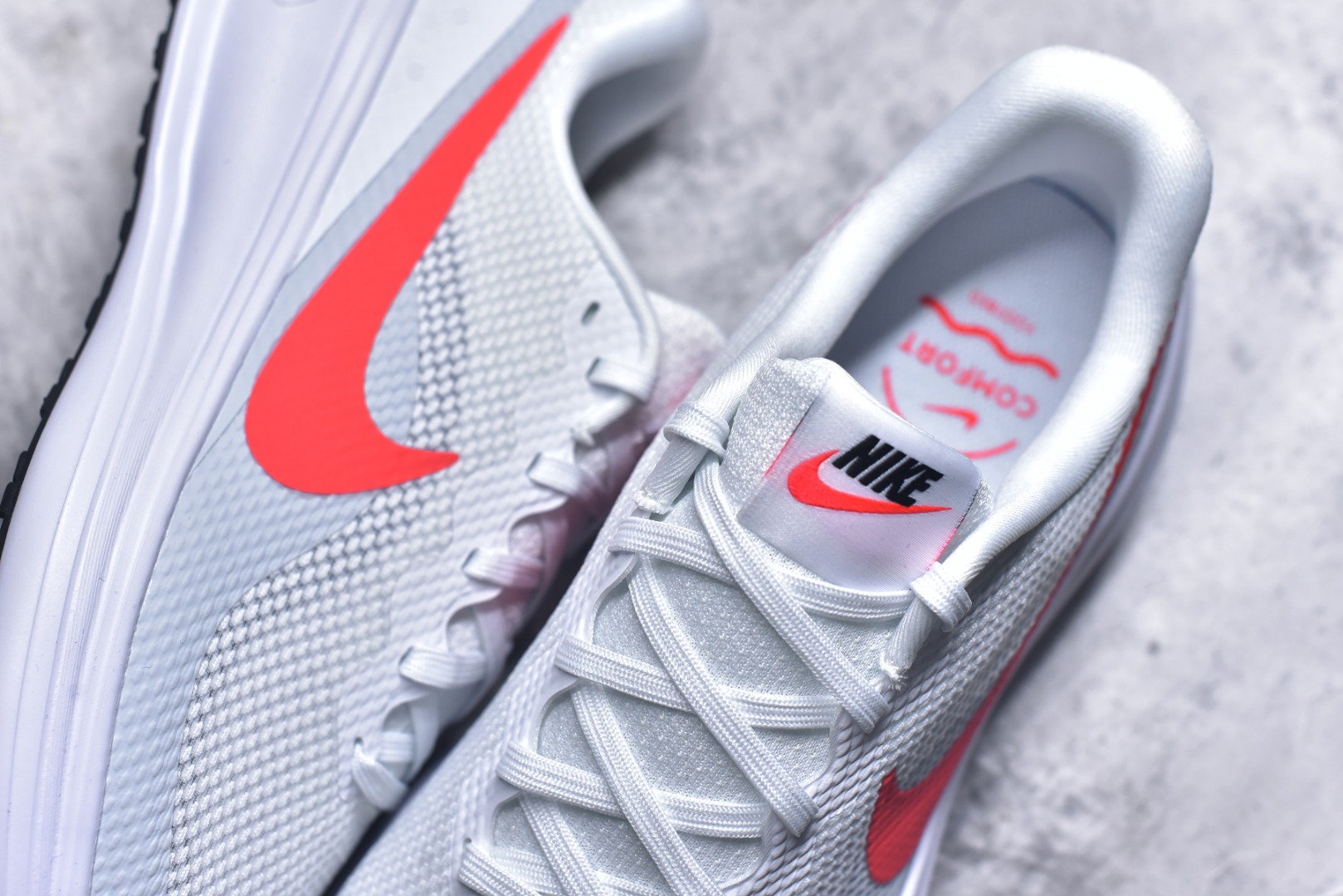 图片[9]-#NK Revolution 8 UN网面缓震运动跑鞋 HJ9198-102 泰光Zp特供批次 市面唯一支持实战的跑鞋 原档案数据原厂网纱 正确高频花纹 前后掌内置Zoom Air气垫 原装MD大底 脚感完美还原 原盒原配 QC检验、钢印 俱全 原底科技 同步原版 脚感堪比Boost 实拍调校N版已经零色差零失真 百分百还原实物色彩所见即所得 不存在货不对板色差等低级问题 选购参考实物拍摄 不混卖不参货 只用心做好货严格选品 承诺混一赔十 尺码：36 36.5 37.5 38 38.5 39 40 40.5 41 42 42.5 43 44 44.5 45-选品中心