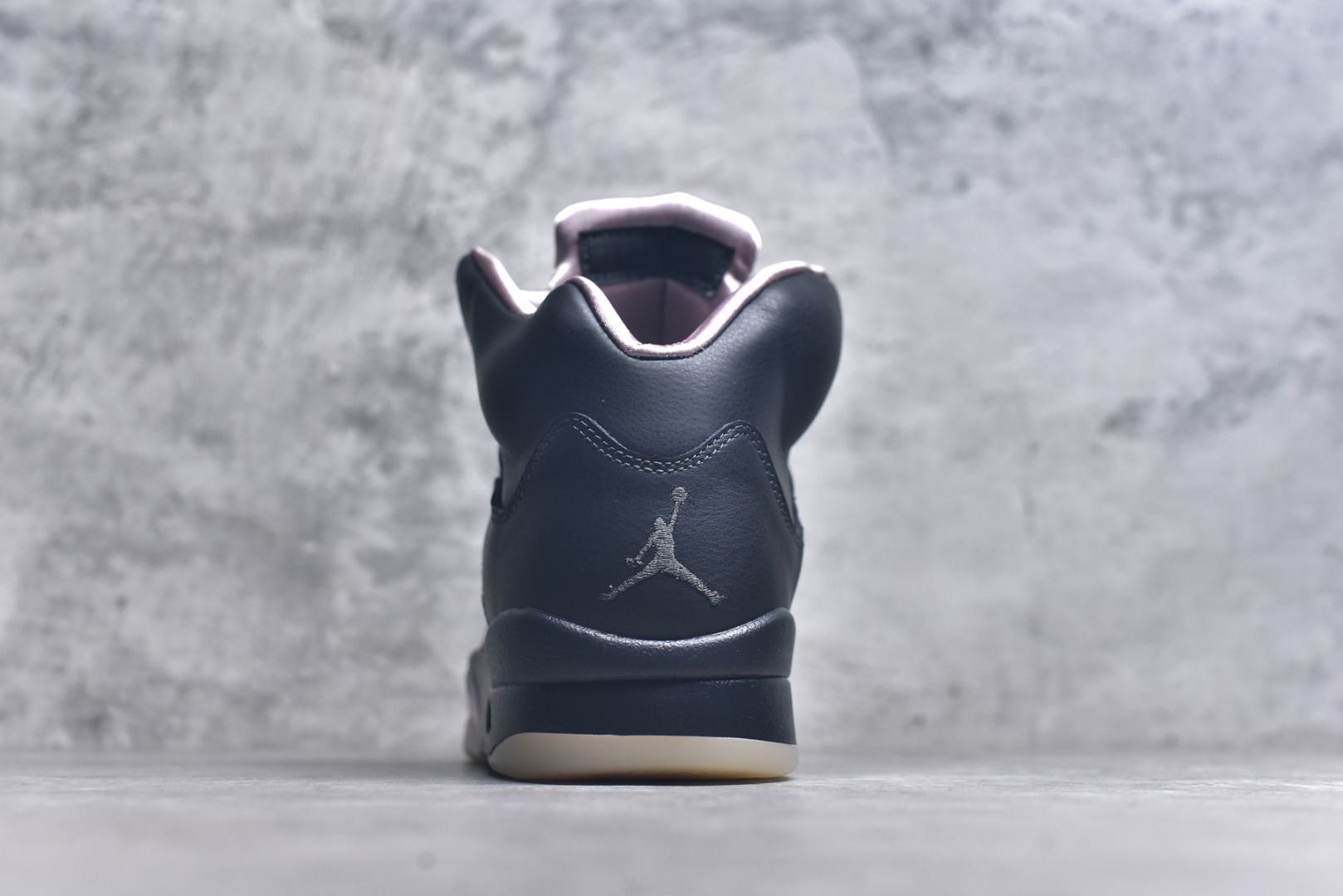 图片[5]-#PSG x Air Jordan 5 Retro \”Off Noir\” AJ5 乔5联名款 巴黎圣日耳曼 HQ3004-001 #大厂出品 原楦原纸板 客供原厂材料开发 极致一眼正品既视感 细节如图所示 尺码：40 40.5 41 42 42.5 43 44 44.5 45 46 47.5-选品中心